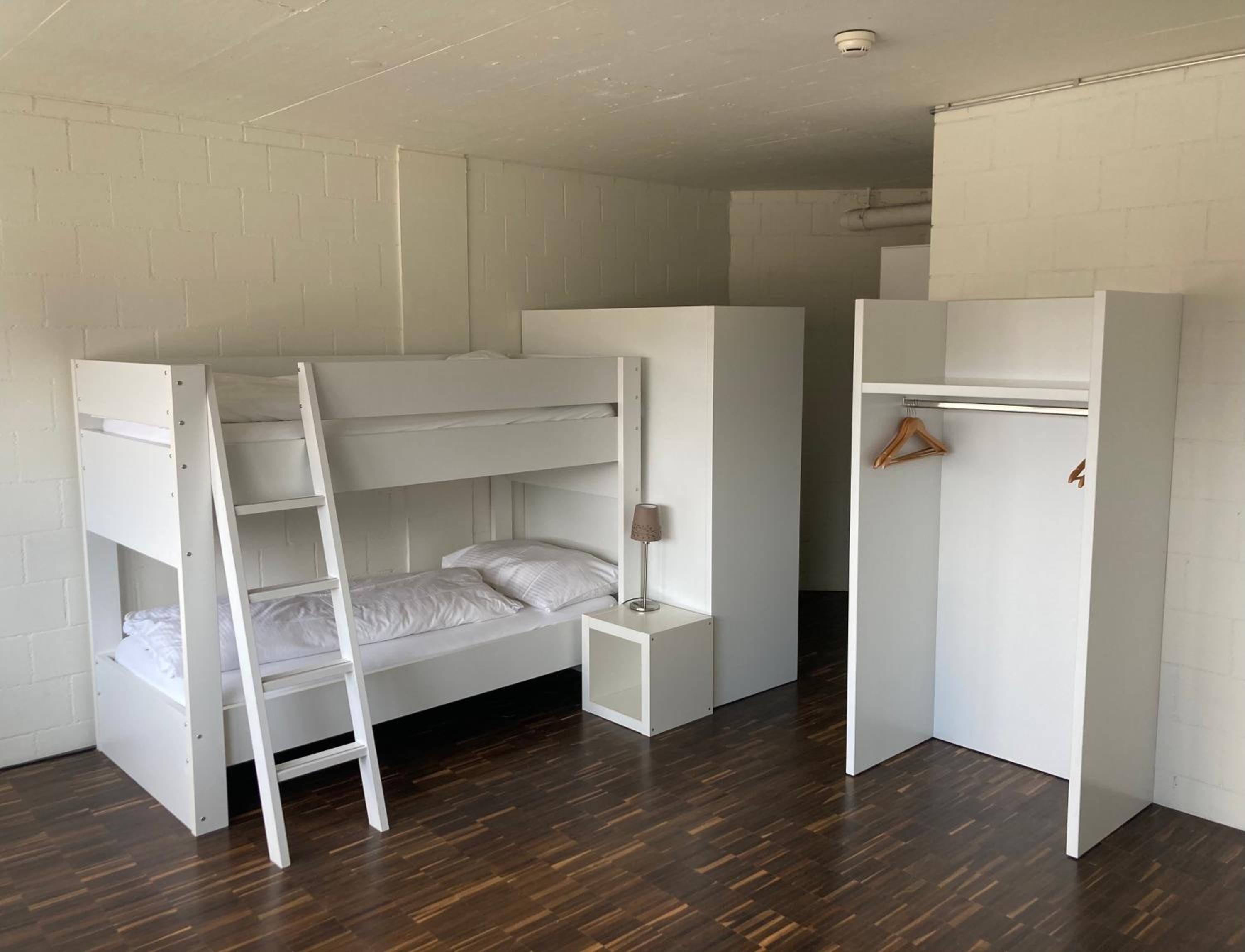 Economy Quadruple Room photo 2