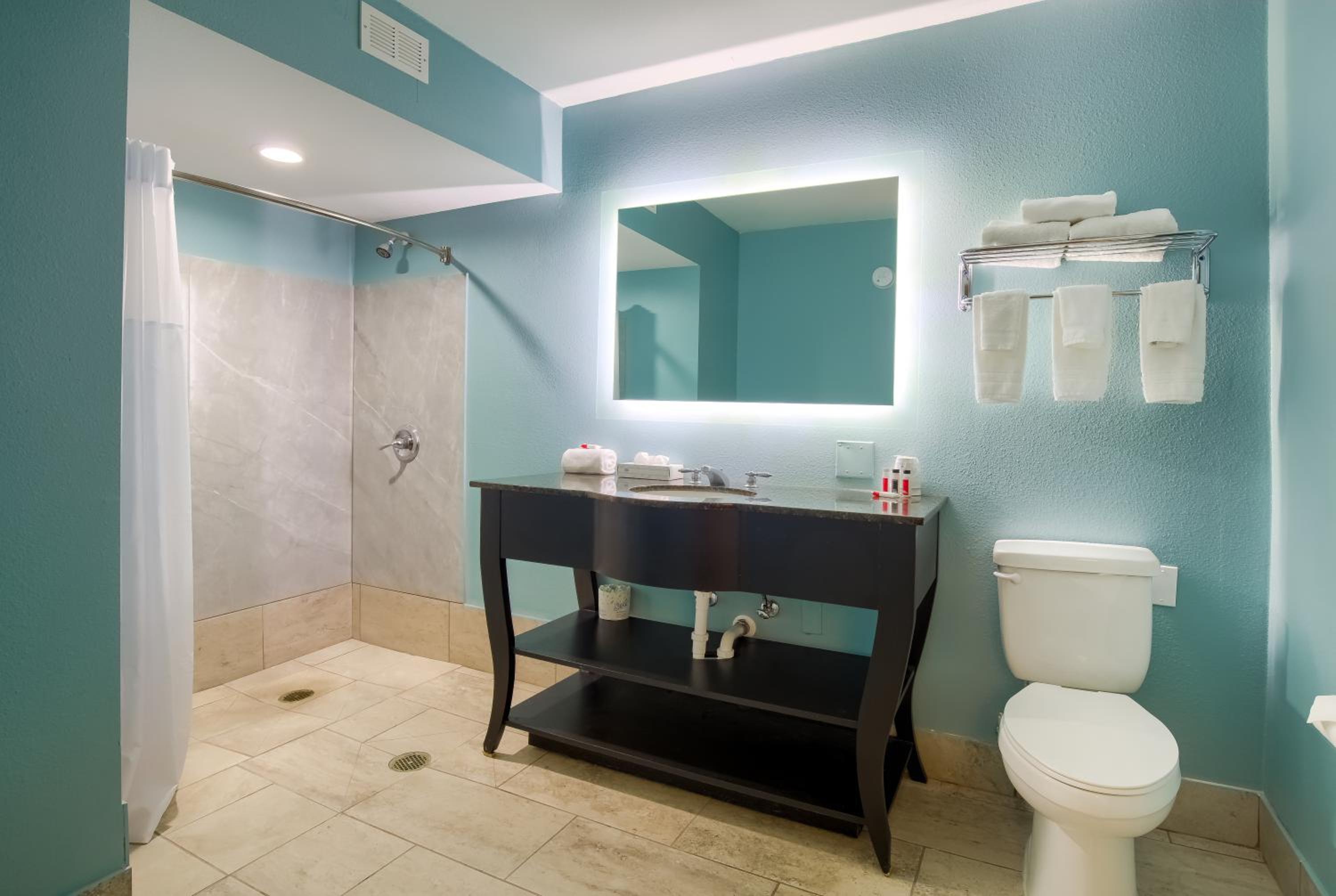 King Room - Mobility Access/Non-Smoking - Photo 5