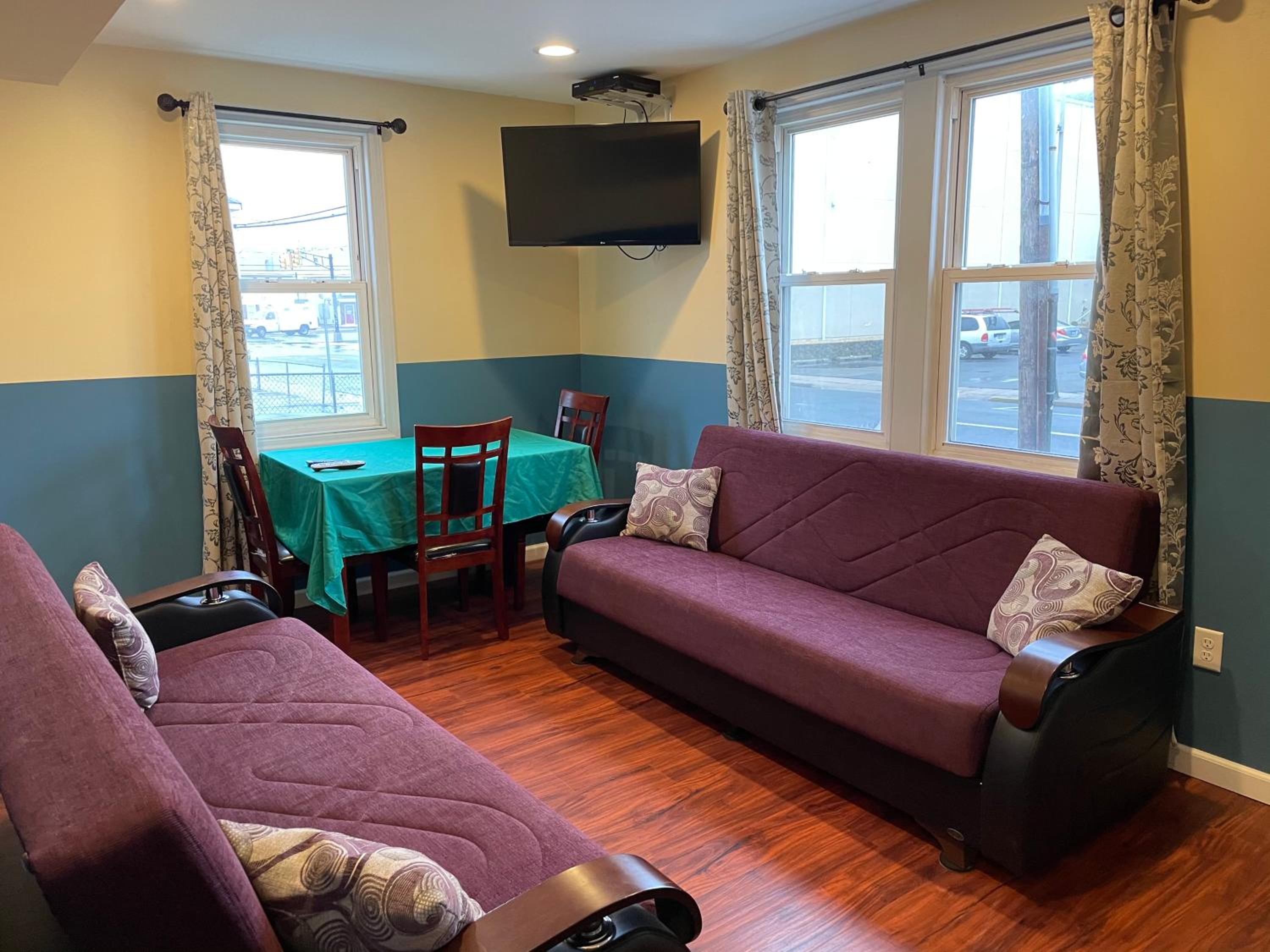 Two-Bedroom Apartment - Photo 1