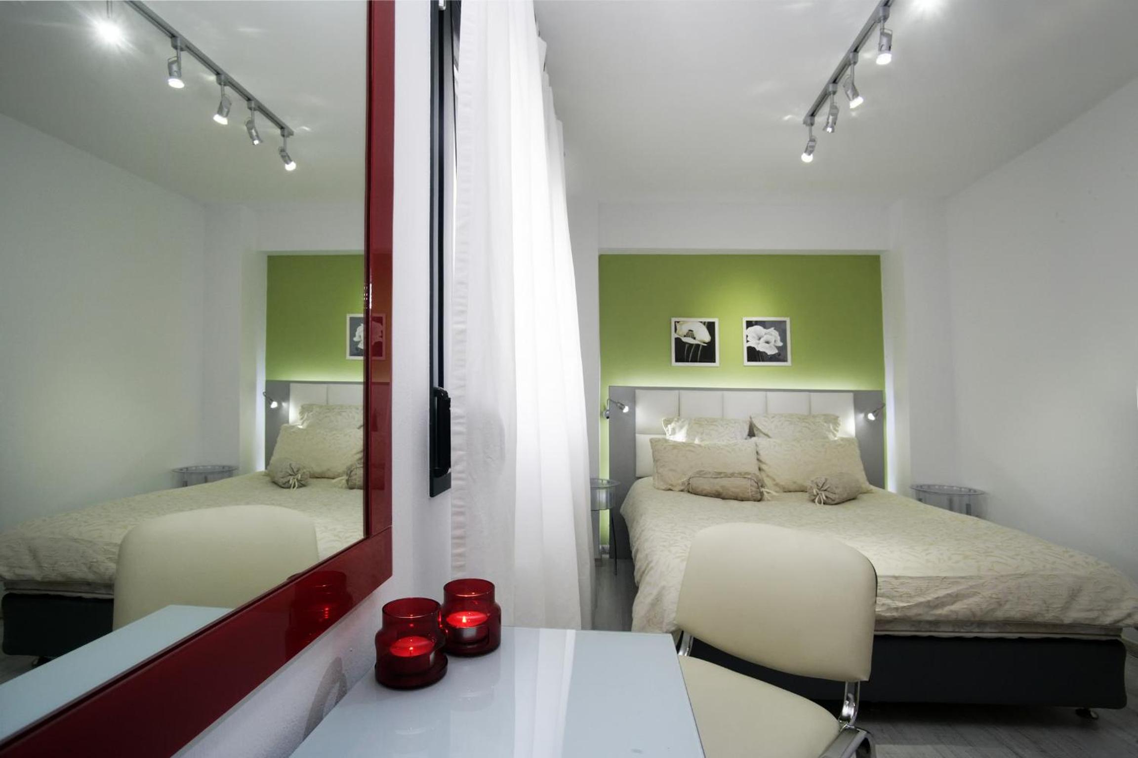 Apartment with Sea View (4-6 Adults)