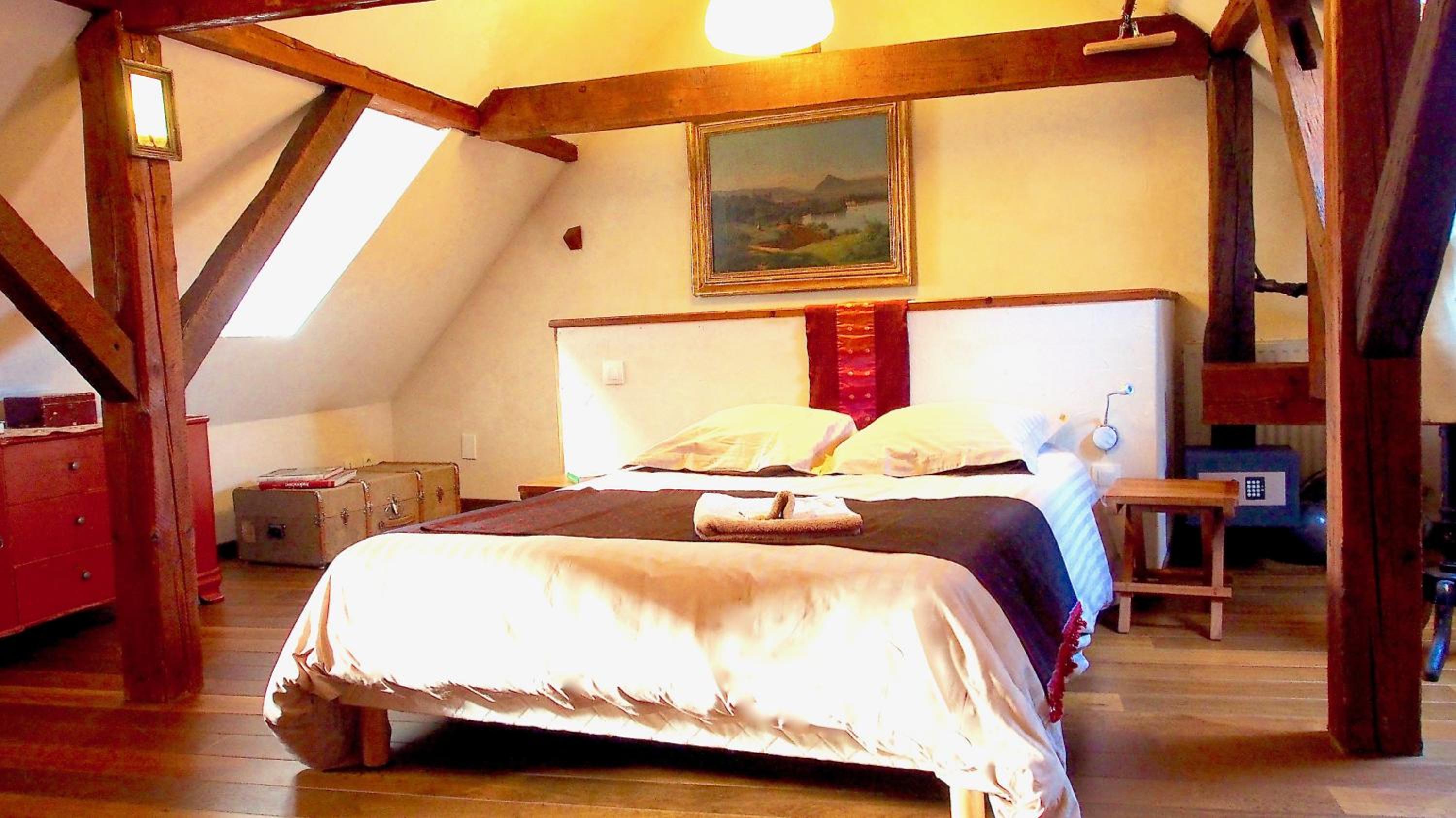 Two-Bedroom Apartment (4 Adults)