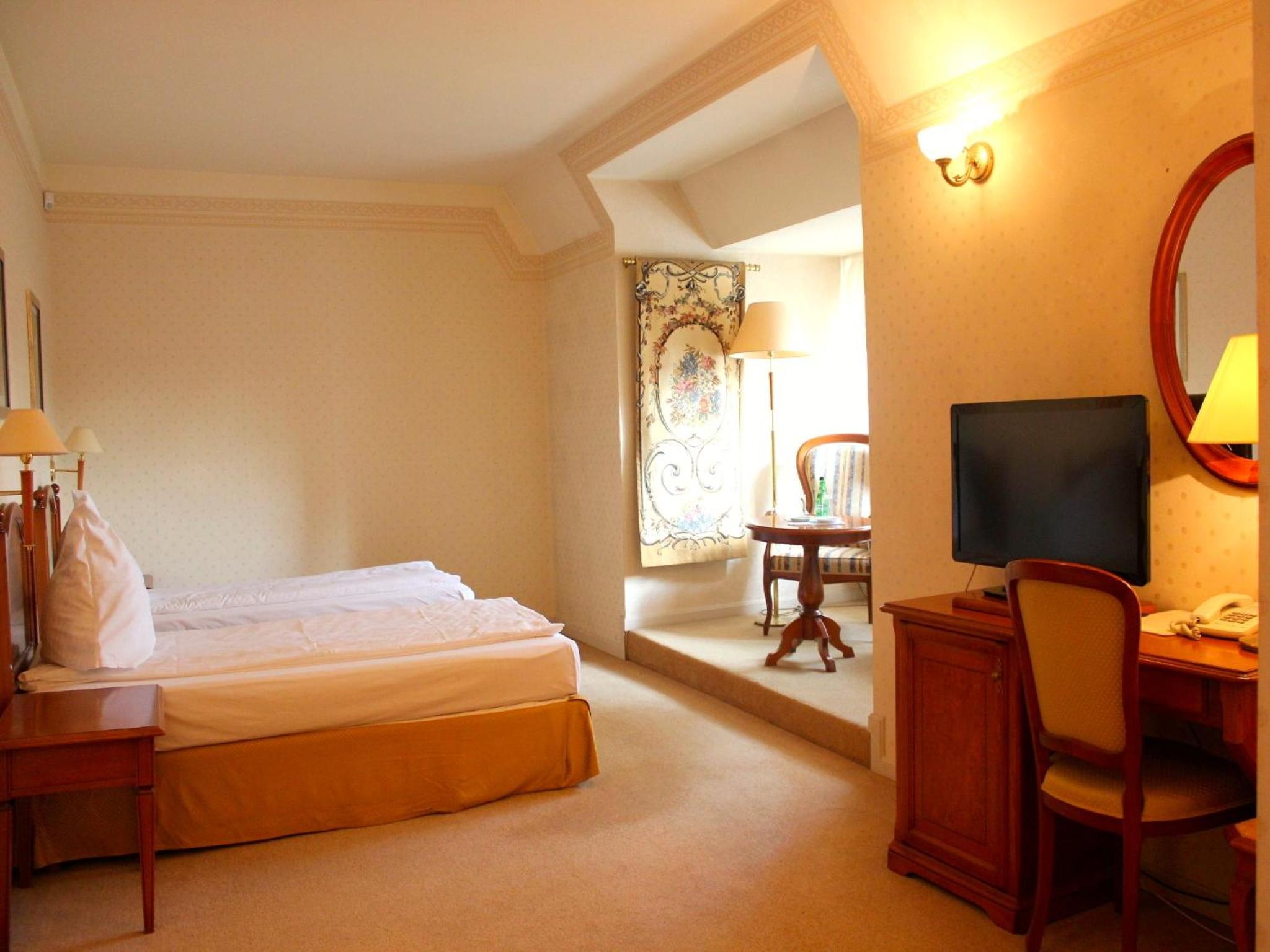 Twin Room - Photo 1