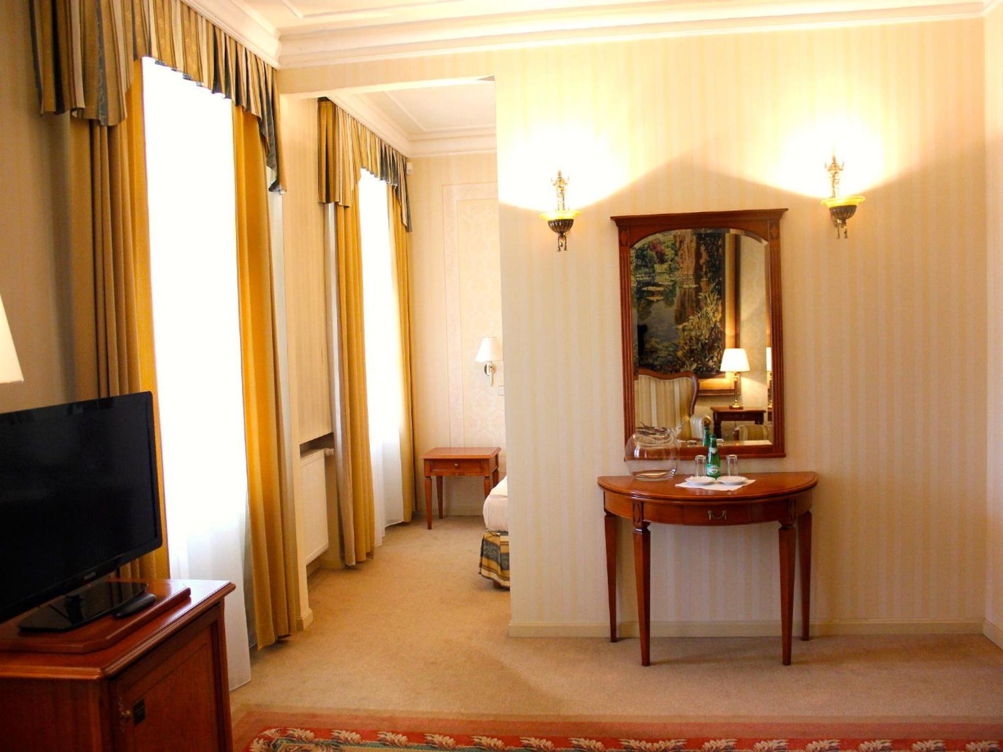 Junior Suite - Photo 2