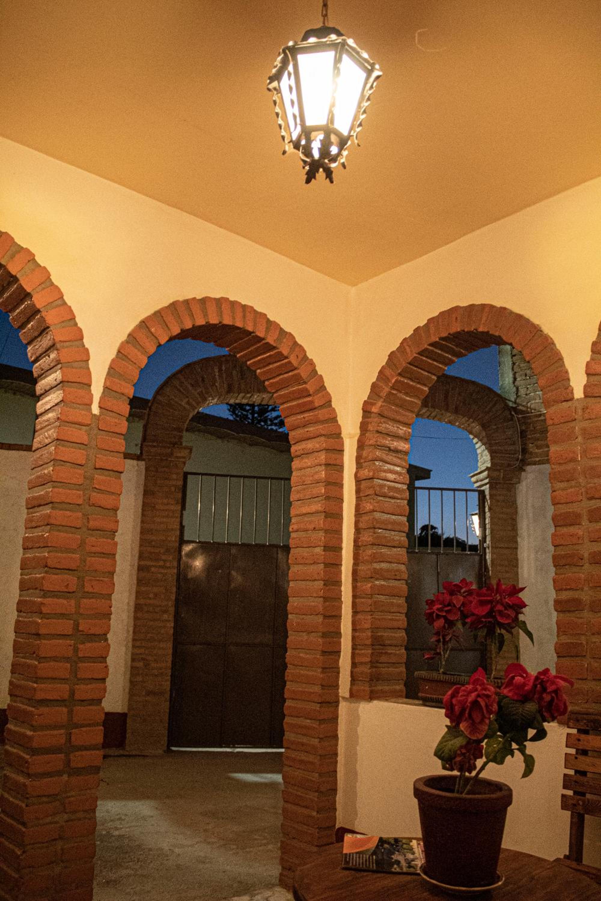 Three-Bedroom House - Photo 23