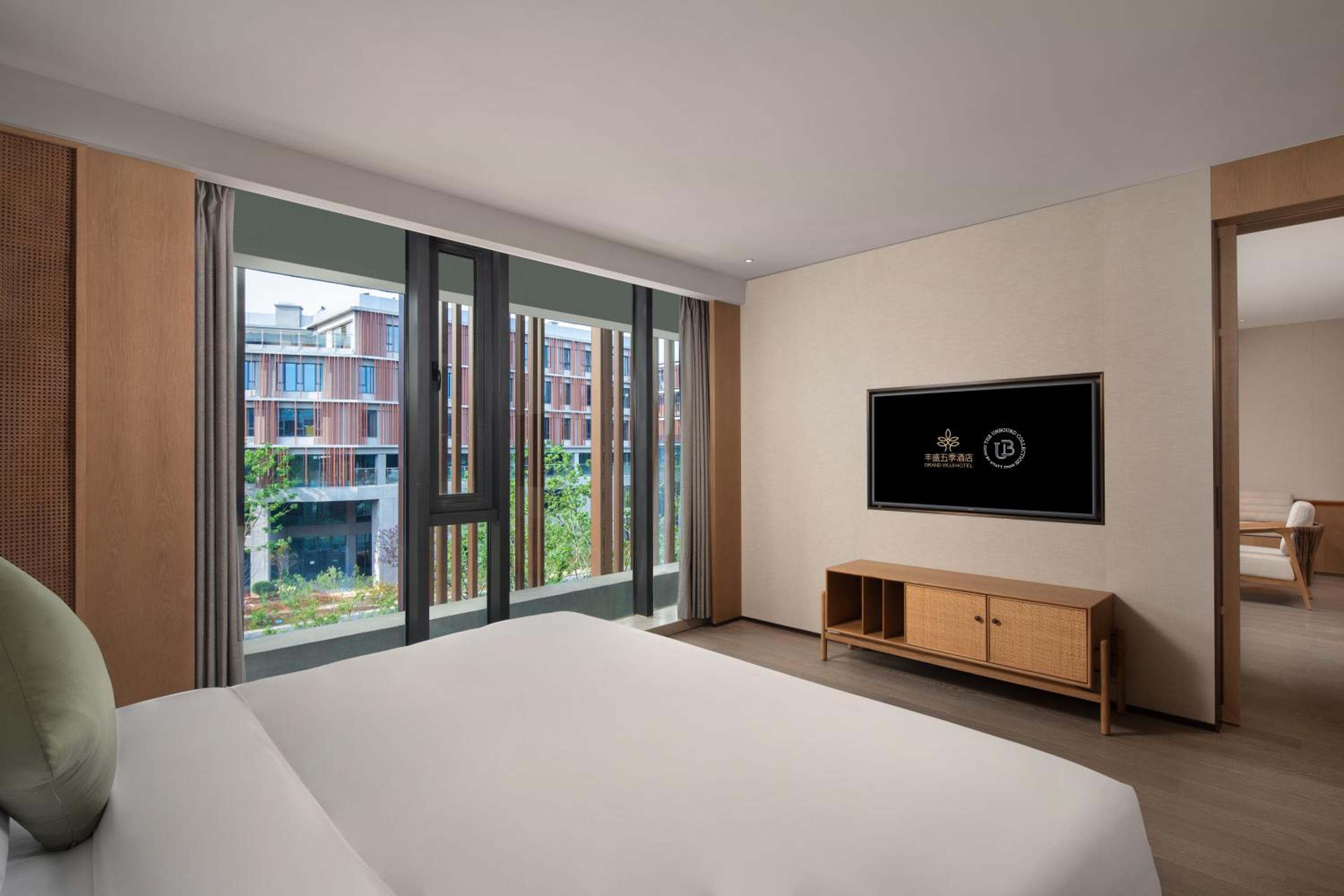 King Suite