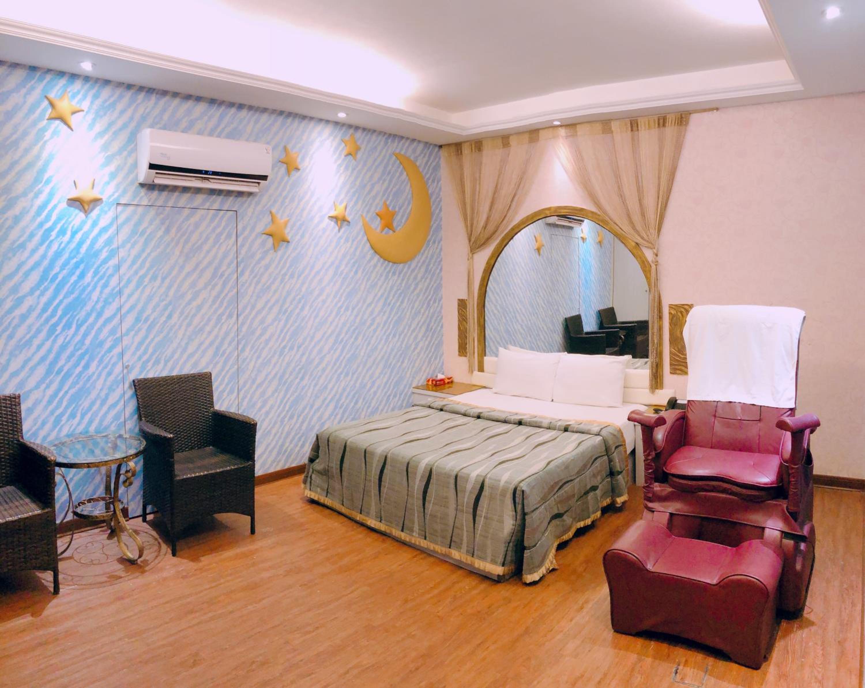 Deluxe Double Room with Bath photo 1