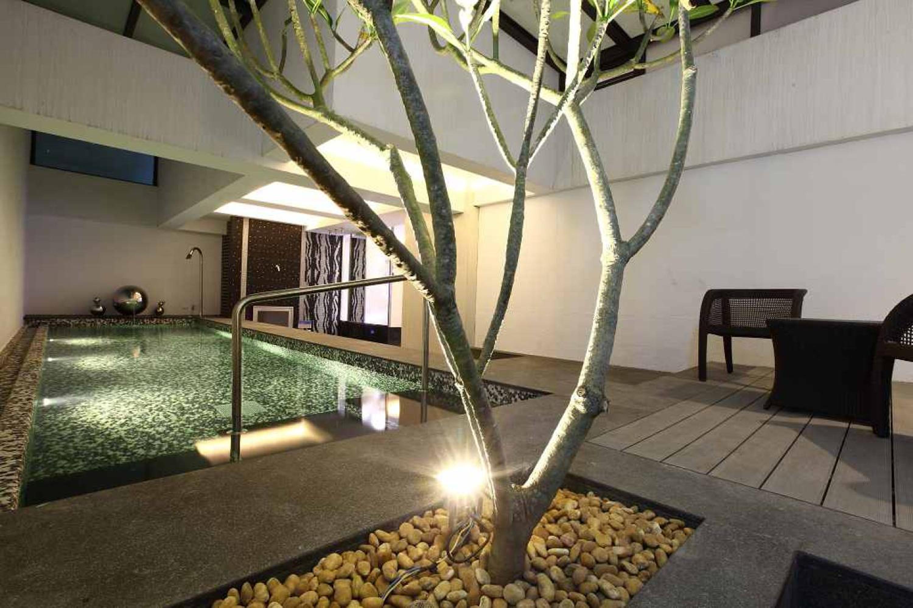 Room C with Private Garage and Private Pool (Check-in after 18:00) photo 3
