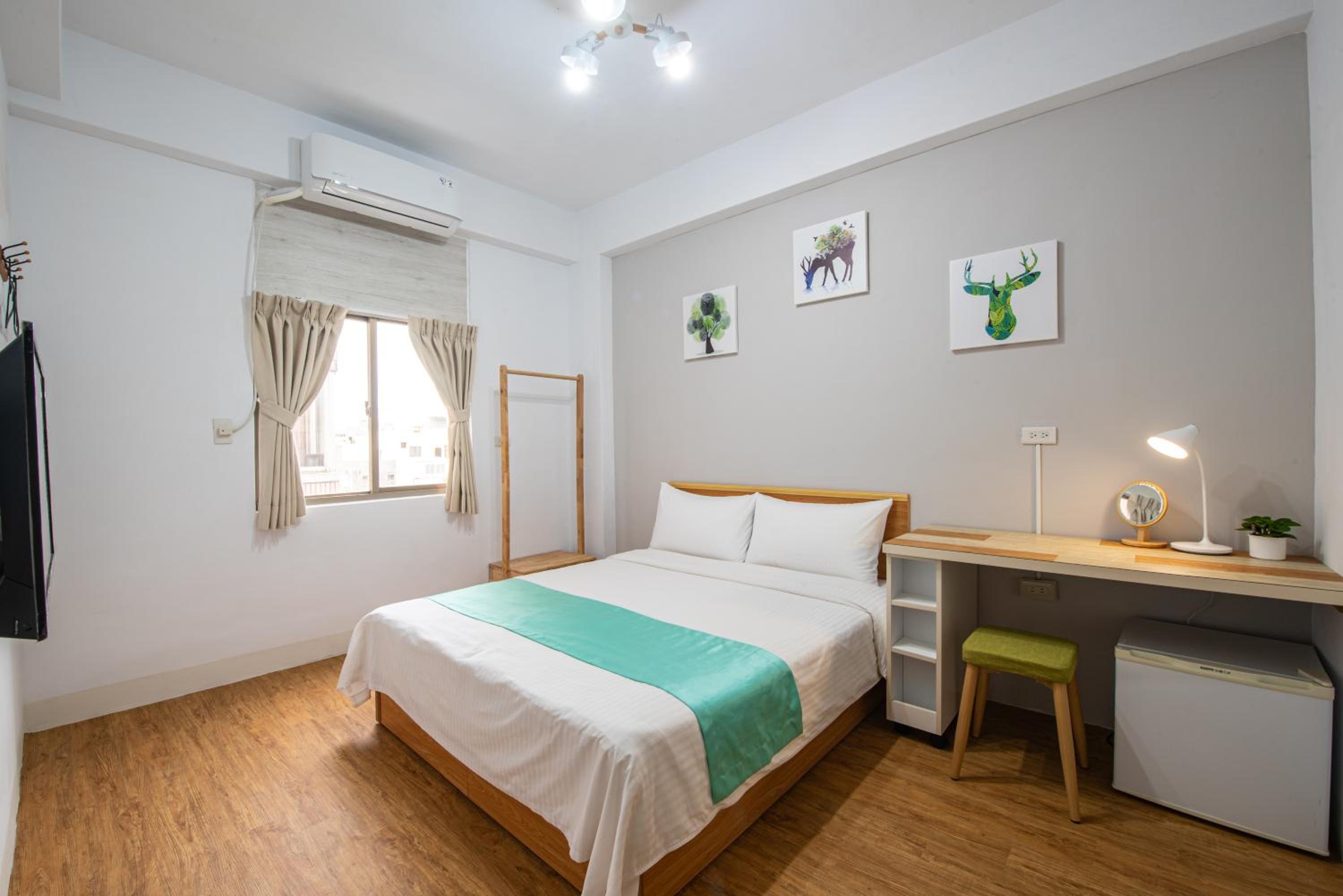 Double Room with Private Bathroom