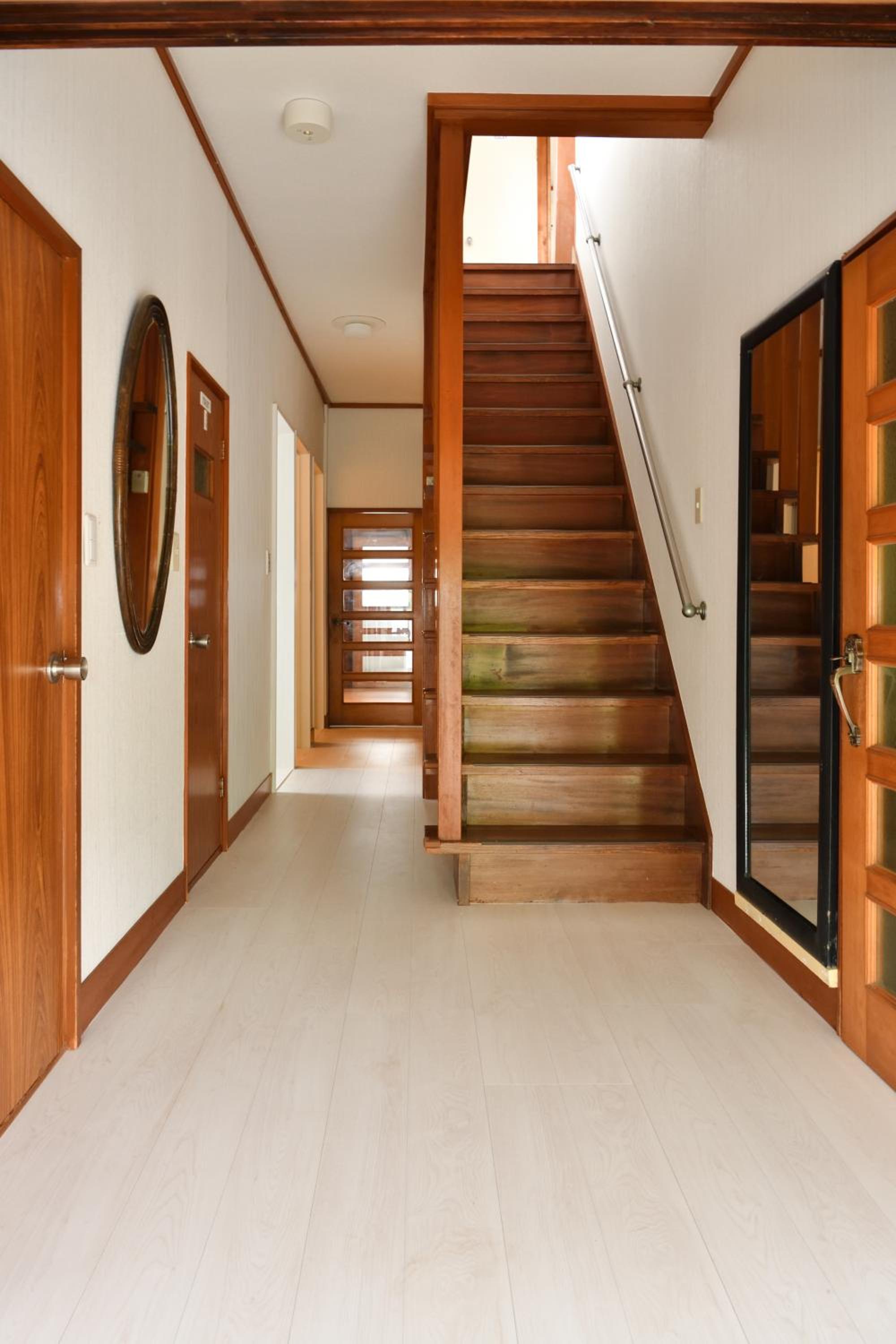 Four-Bedroom House - Photo 20
