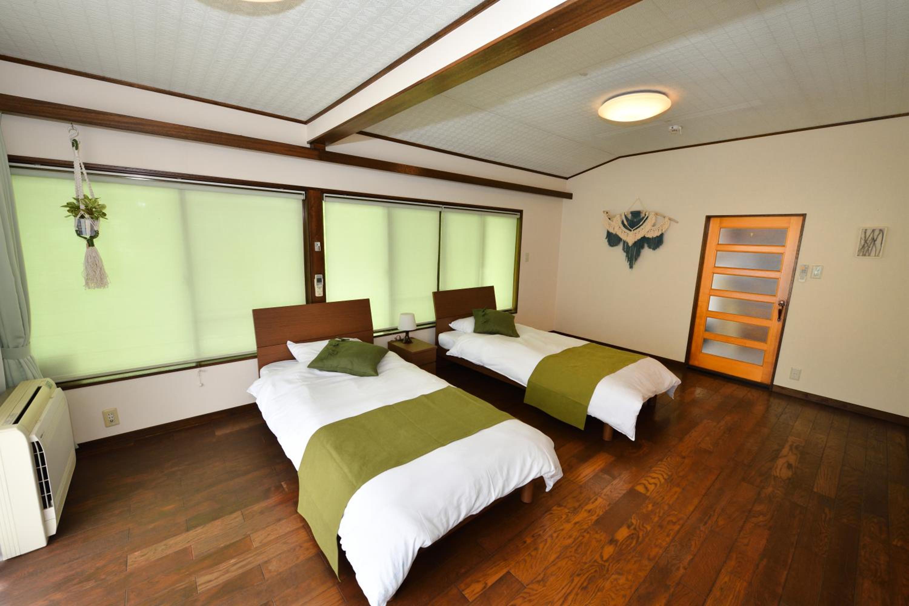Four-Bedroom House - Photo 5