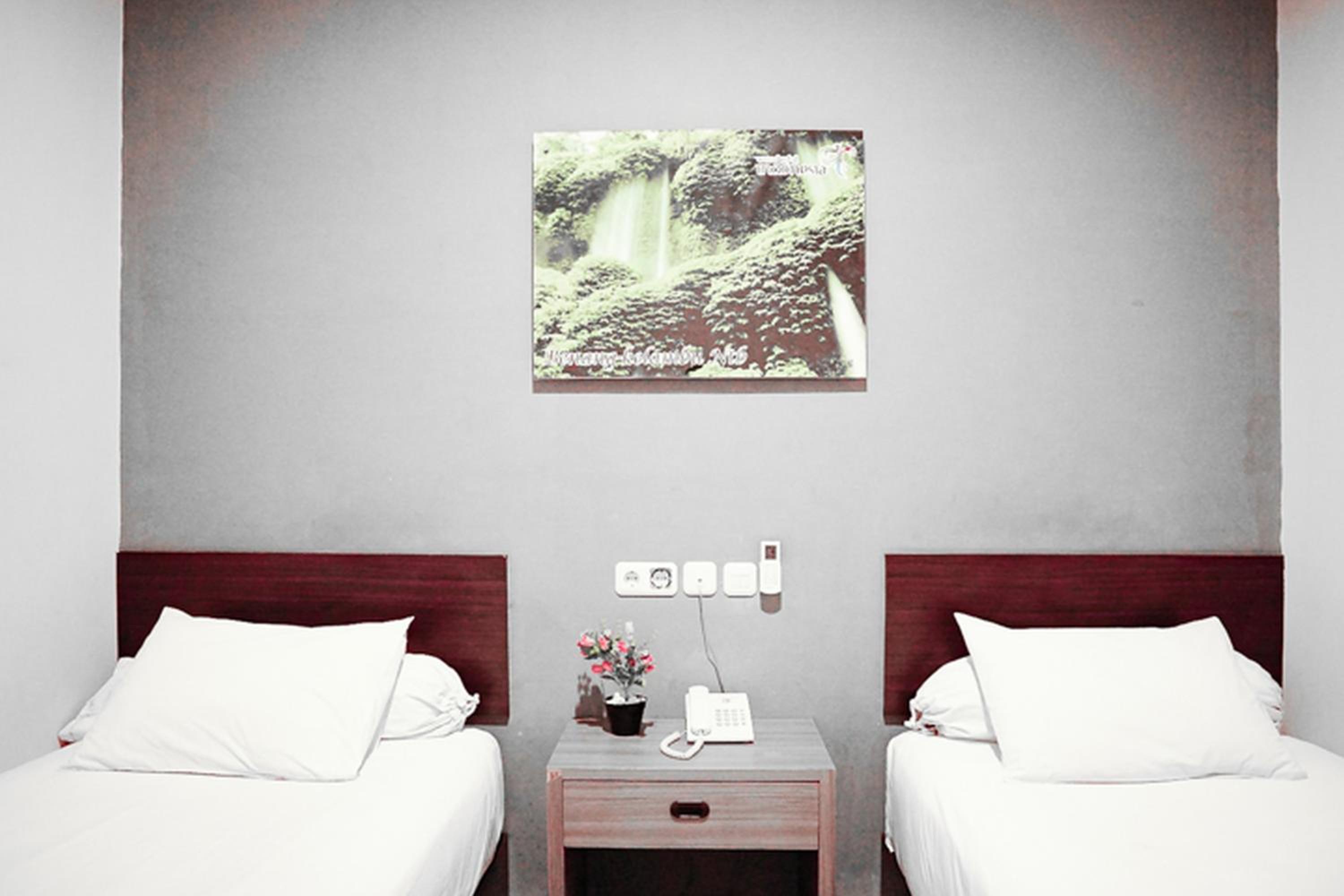Twin Room - Photo 6