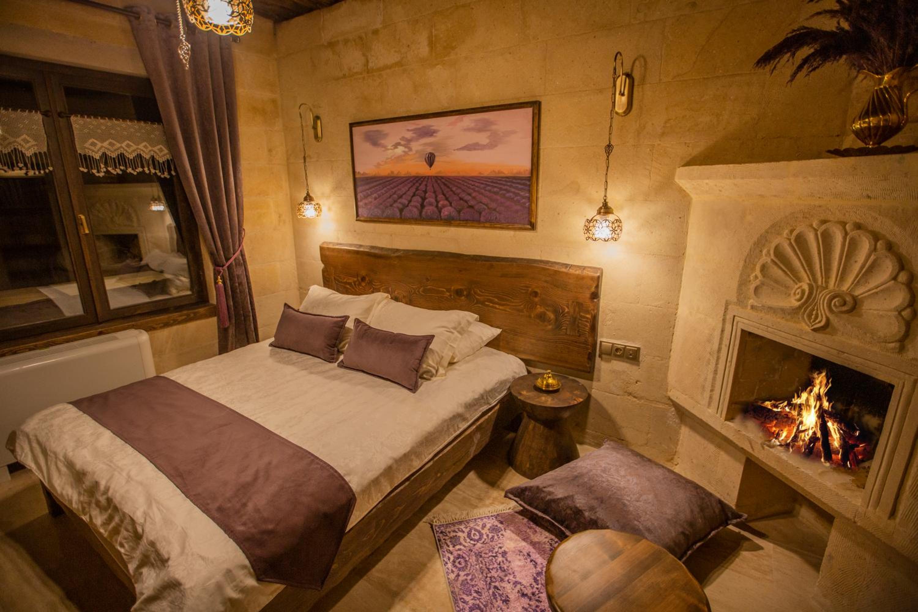 Deluxe Queen Room - Photo 4