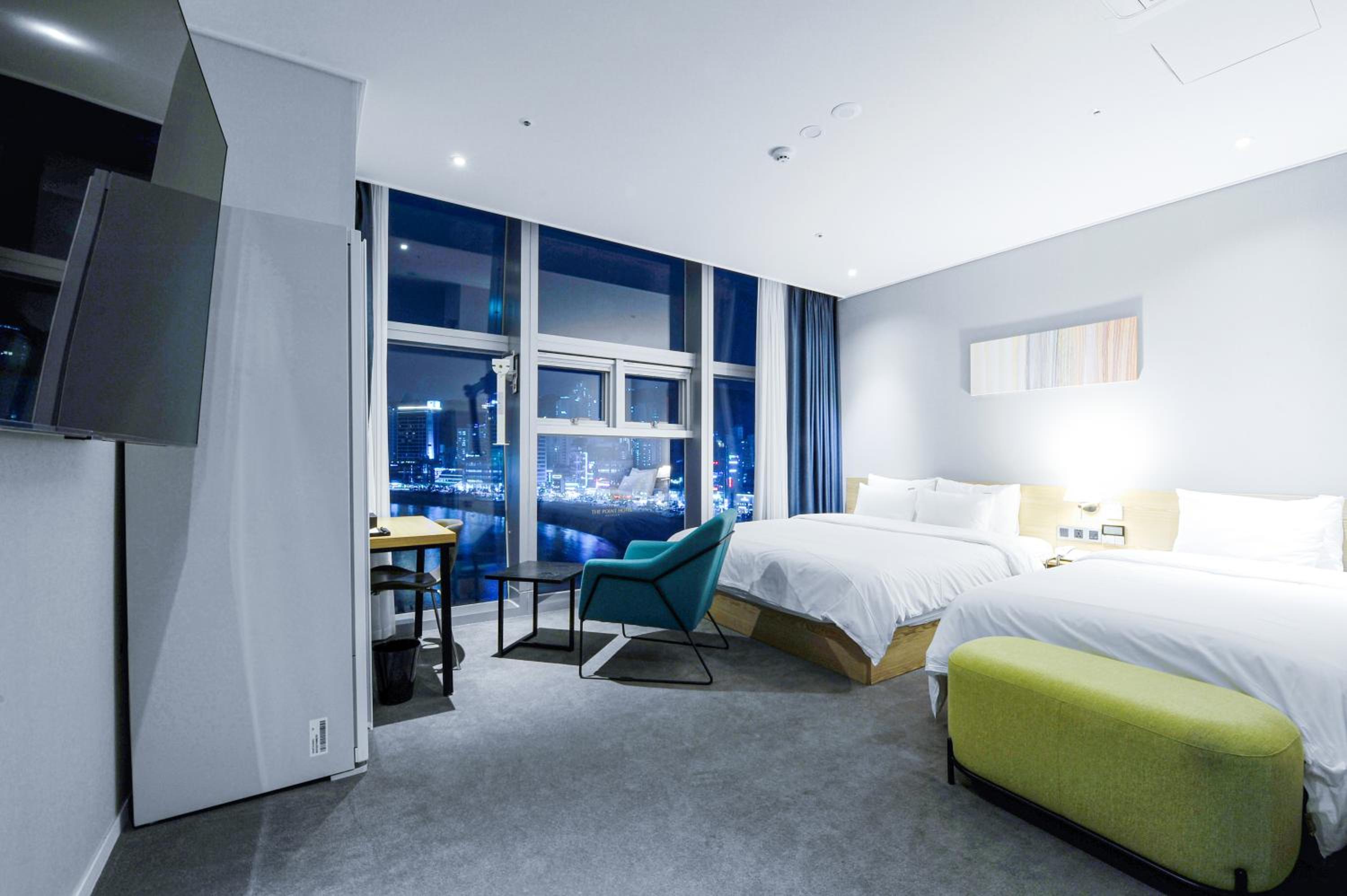 Executive Suite with Sea View - Photo 2