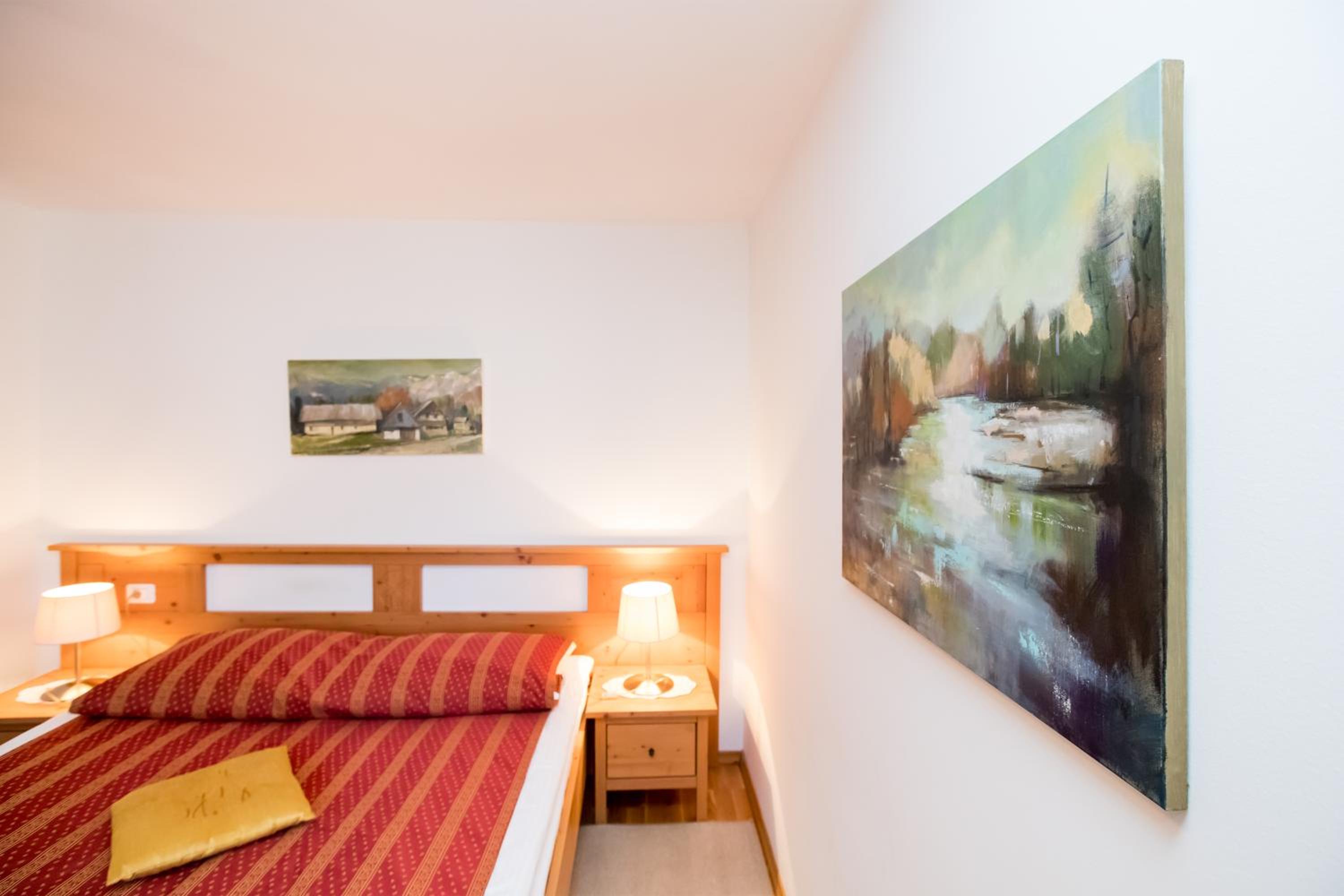 Triple Room with Balcony - Photo 7