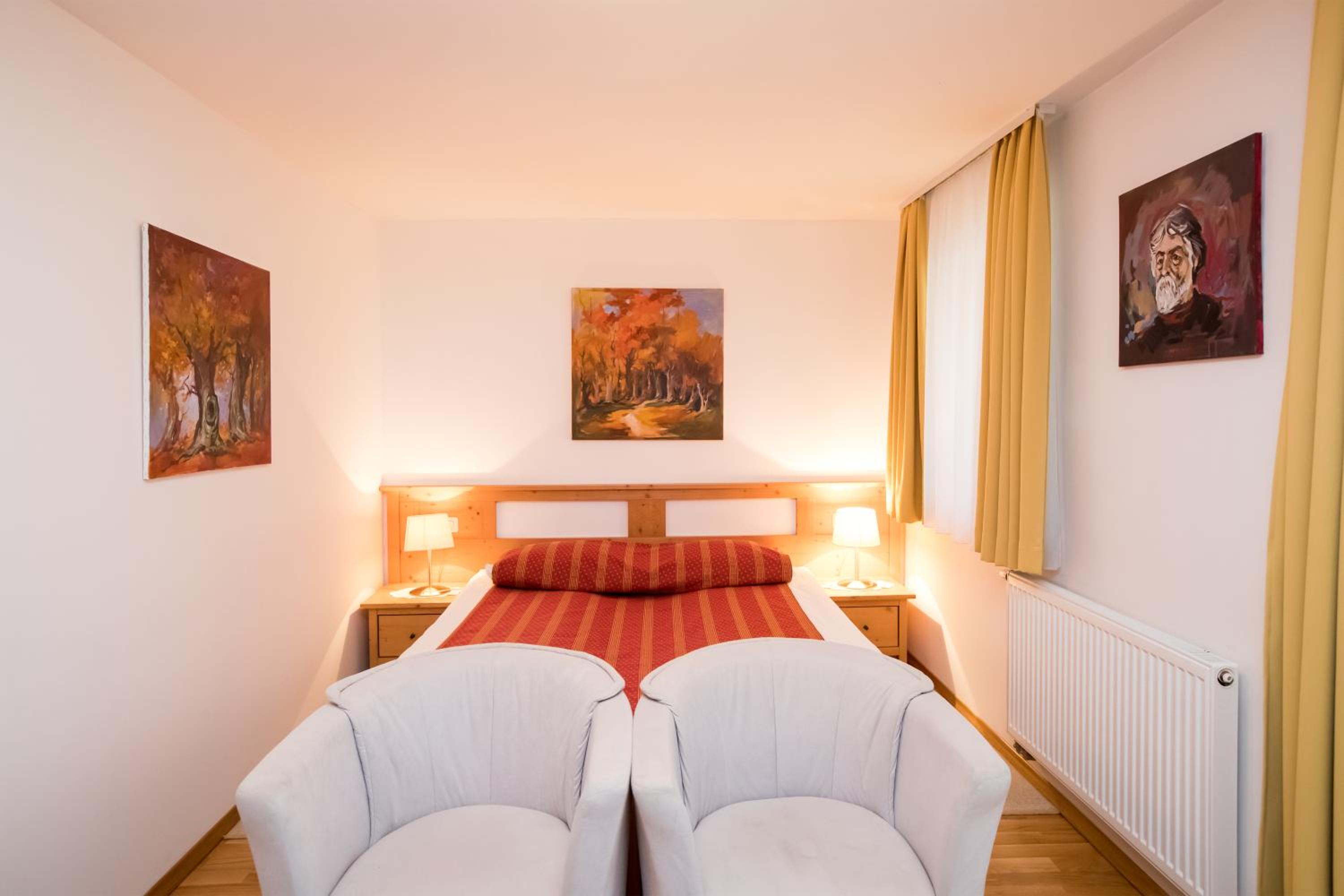 Double Room - Photo 7