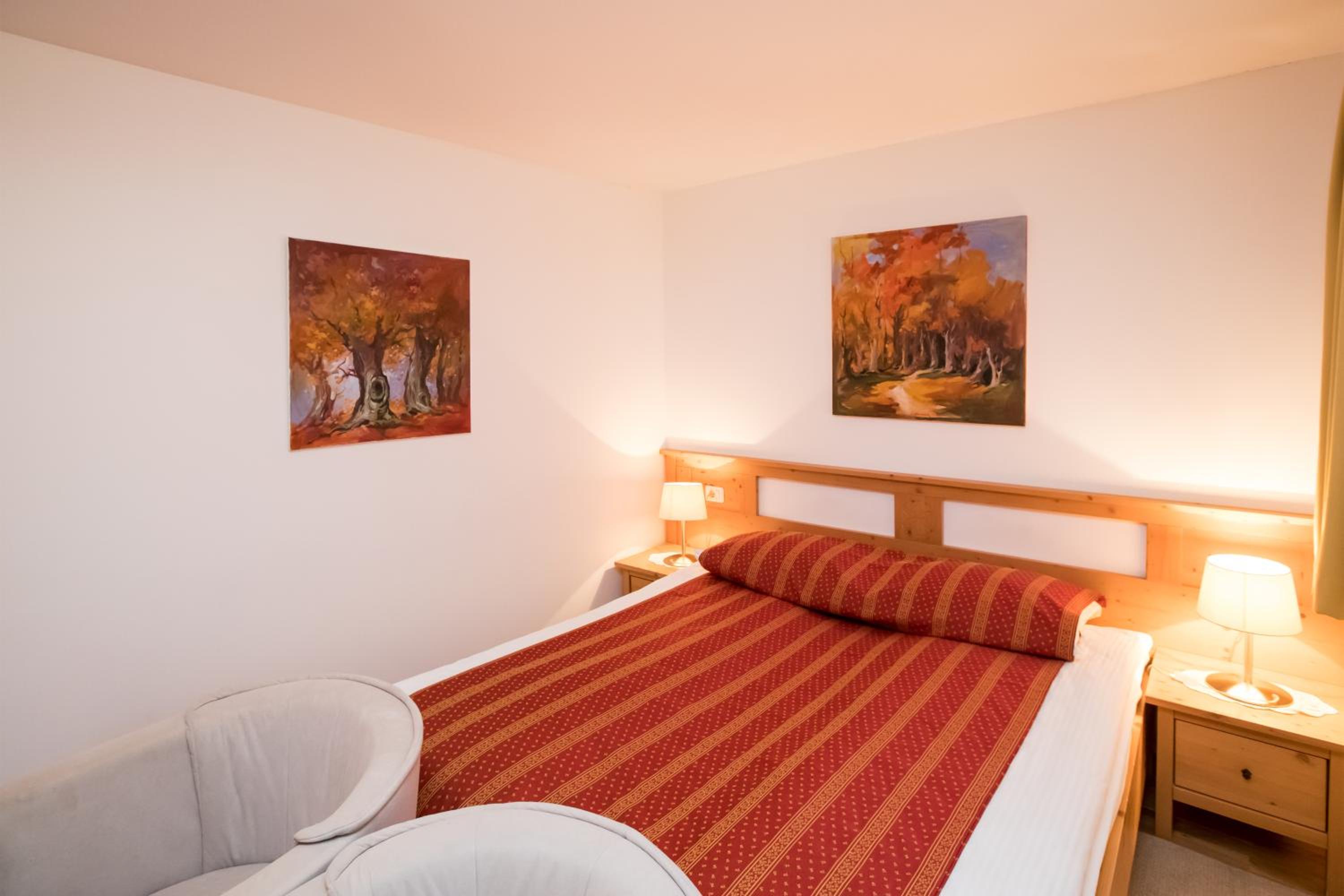 Triple Room with Balcony - Photo 14