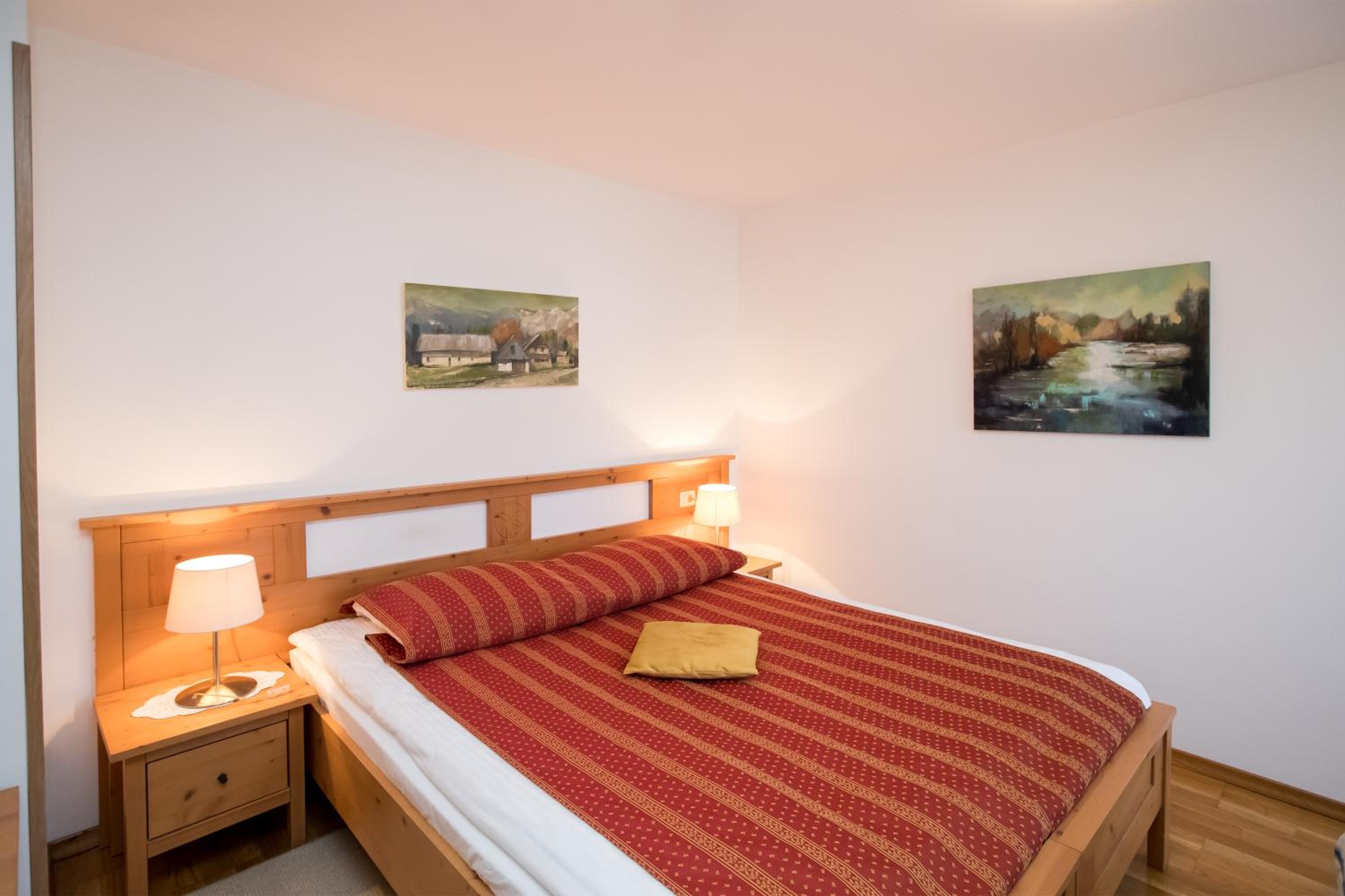 Triple Room with Balcony - Photo 11