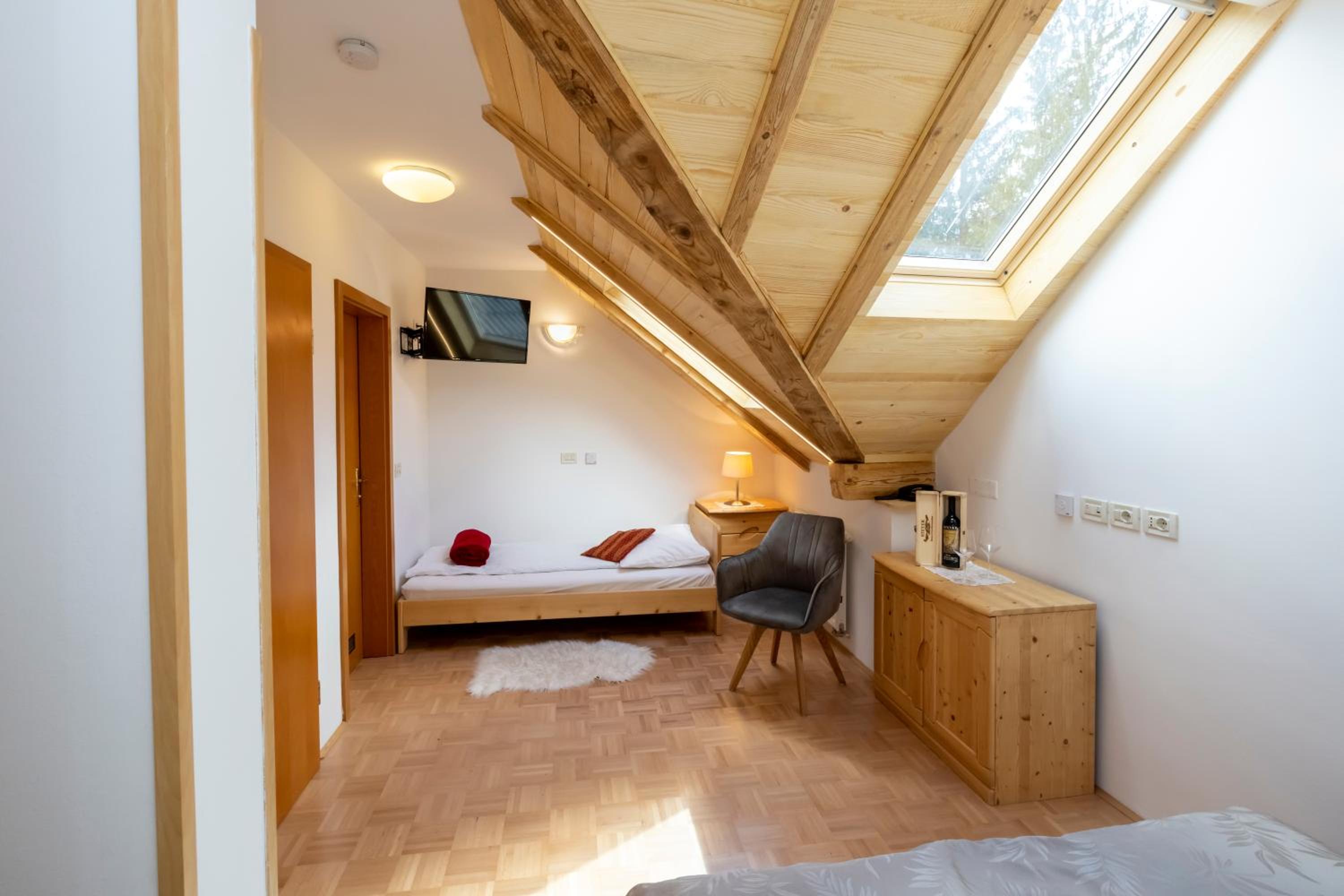 Triple Room - Photo 3