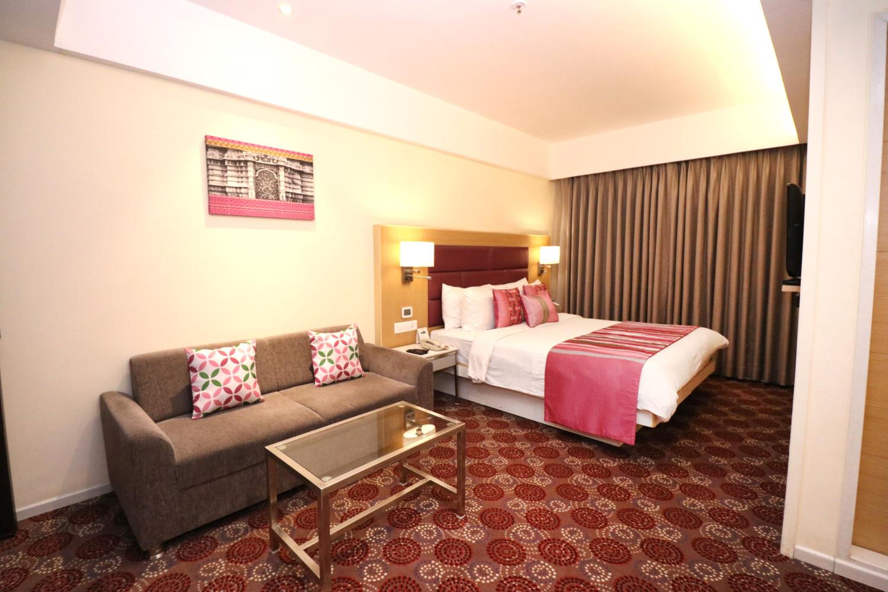 Fortune Club Room - Photo 6