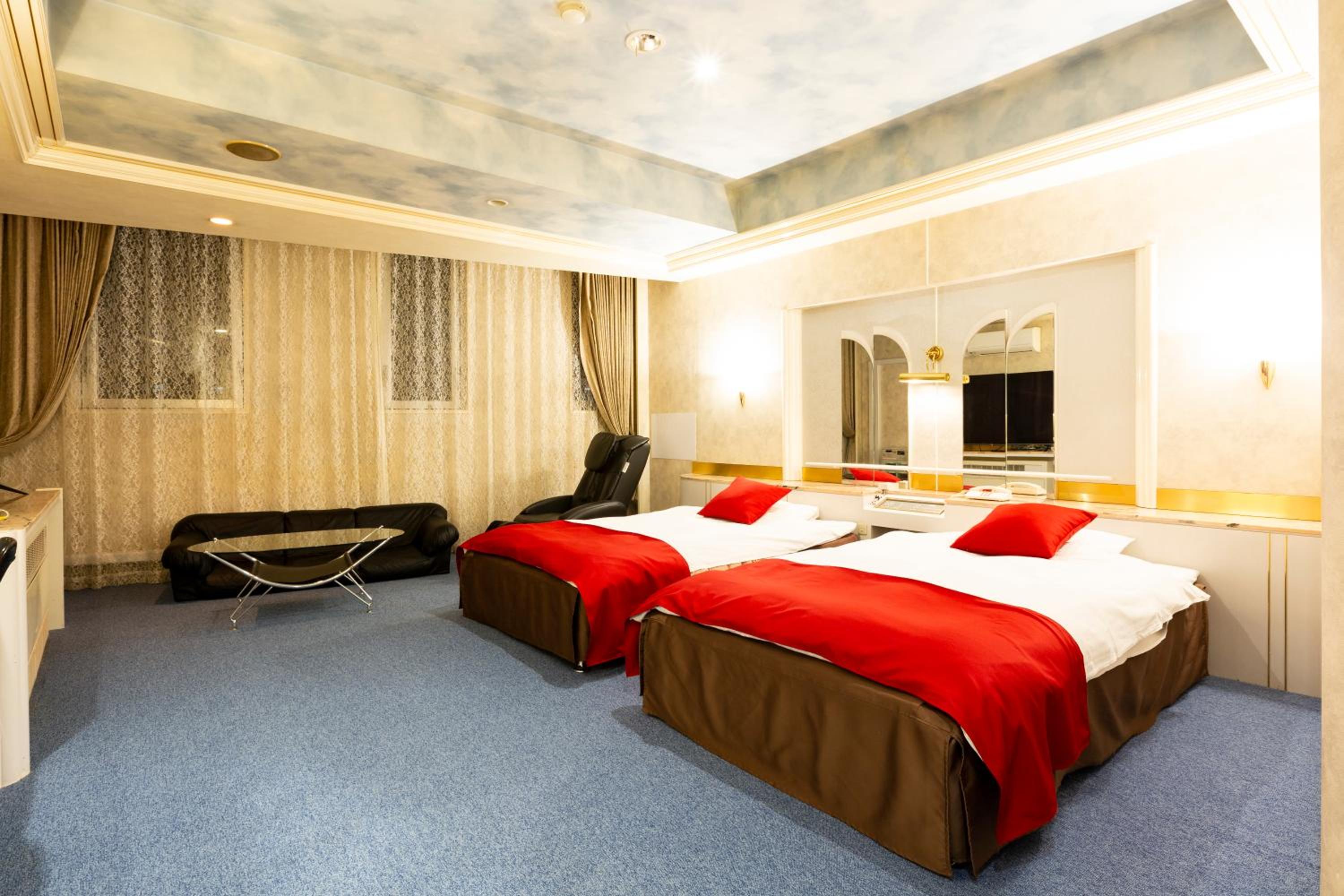 Superior Twin Room - Photo 13