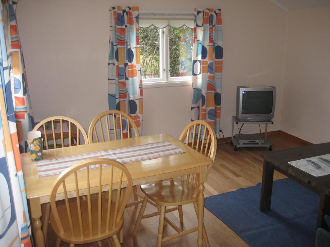 One-Bedroom House photo 2