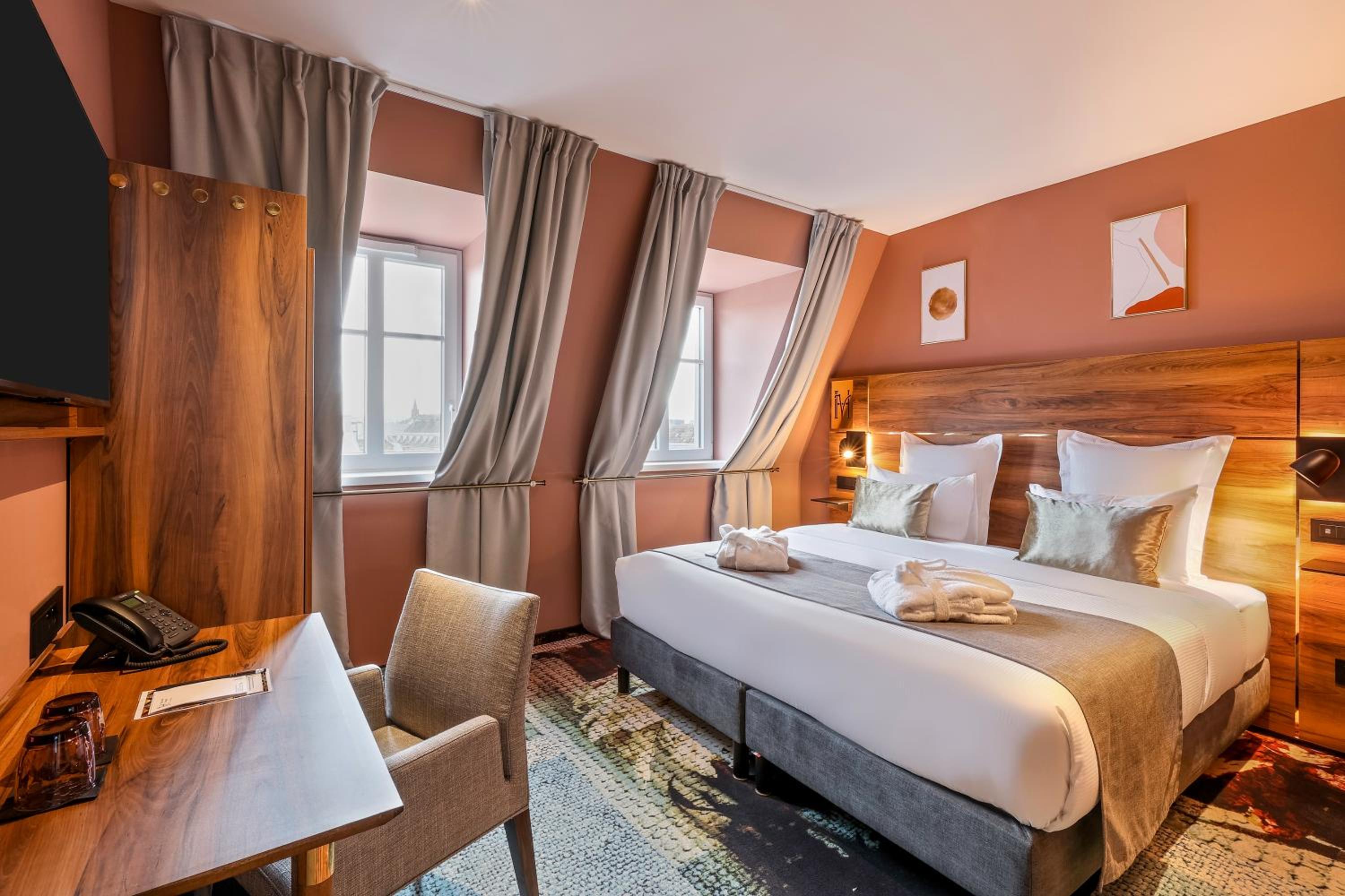 King Suite with Sofa Bed - Photo 1
