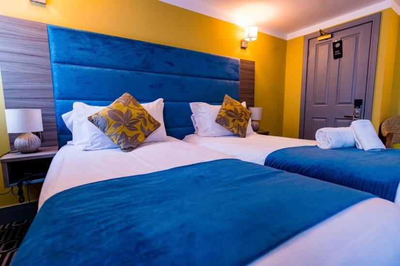 Superior Twin Room - Photo 9