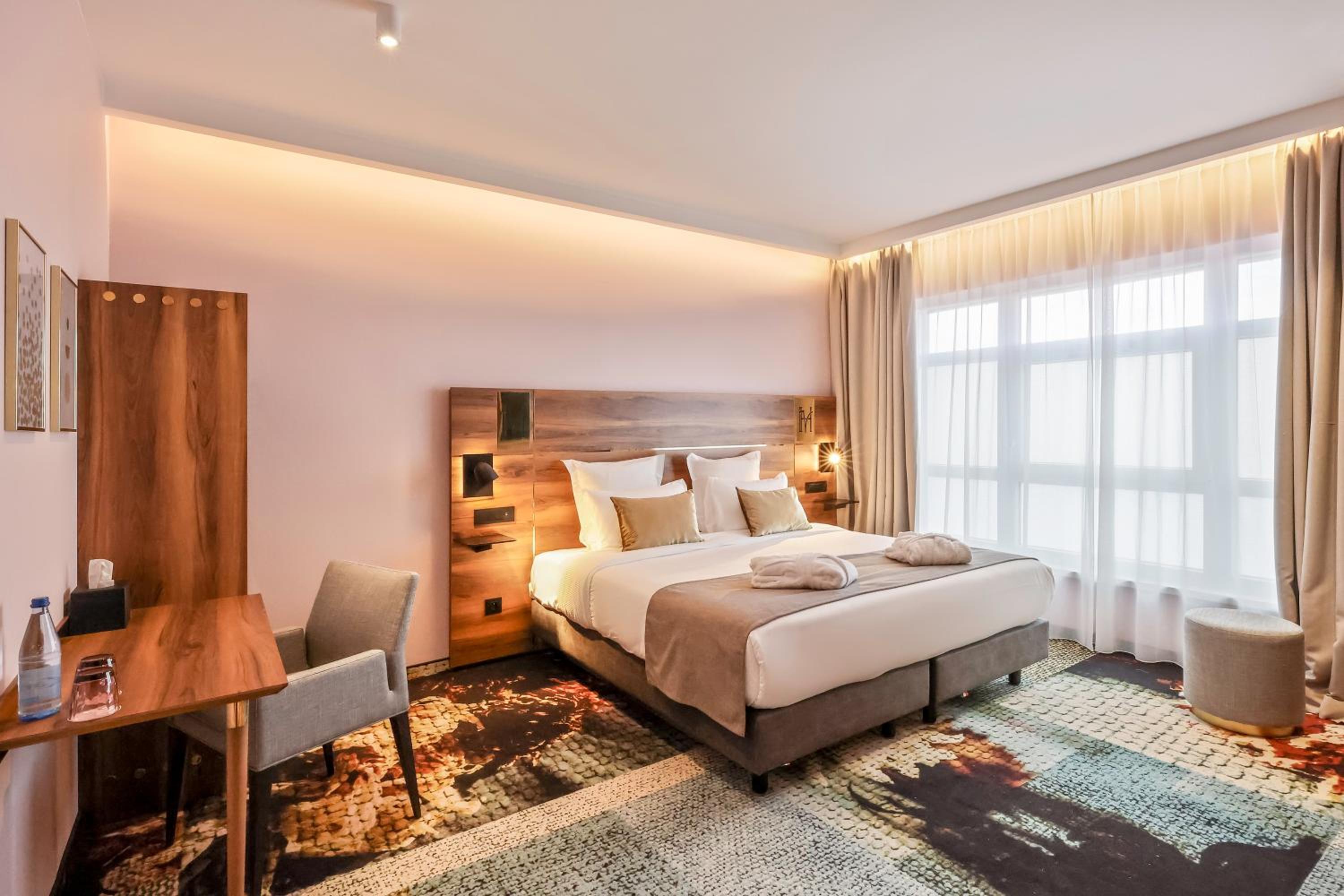 Executive King Room - Photo 1