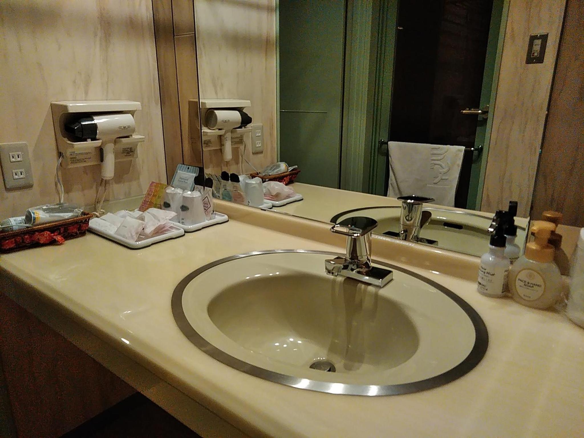 Large Double Room - Photo 16