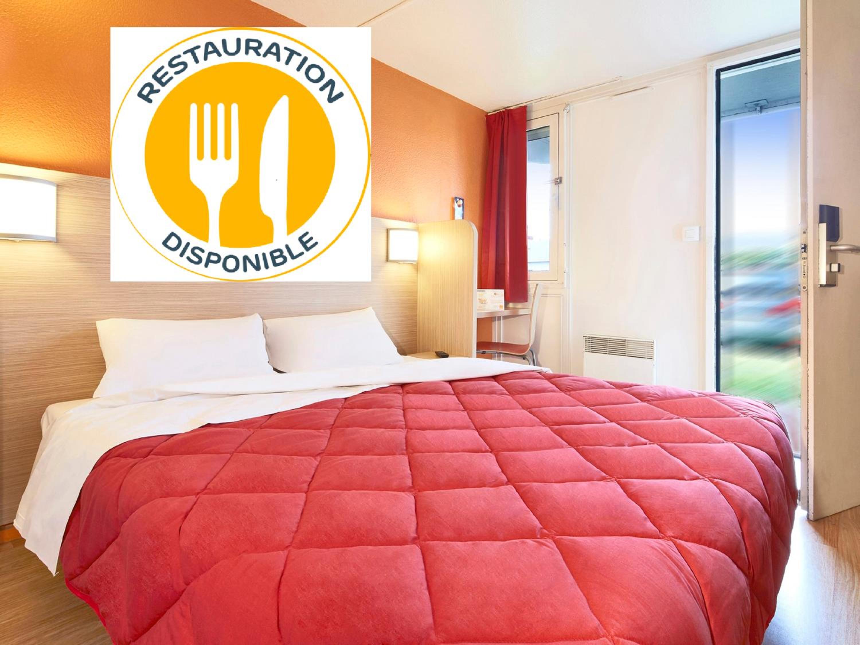 Double Room - Photo 11