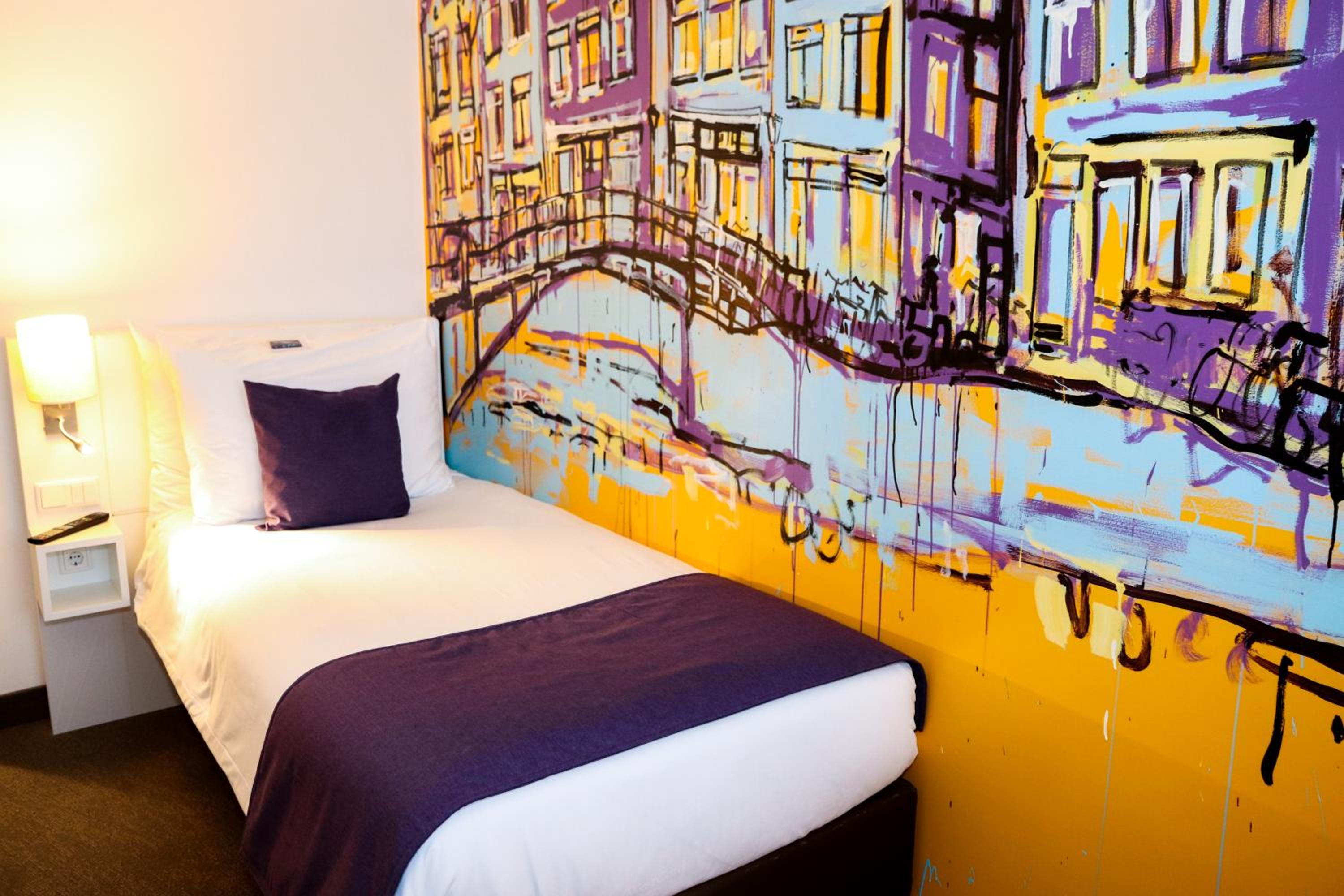 Single Room photo 2