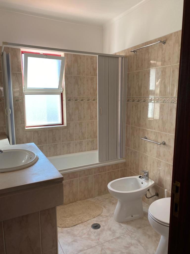 Three-Bedroom House photo 3