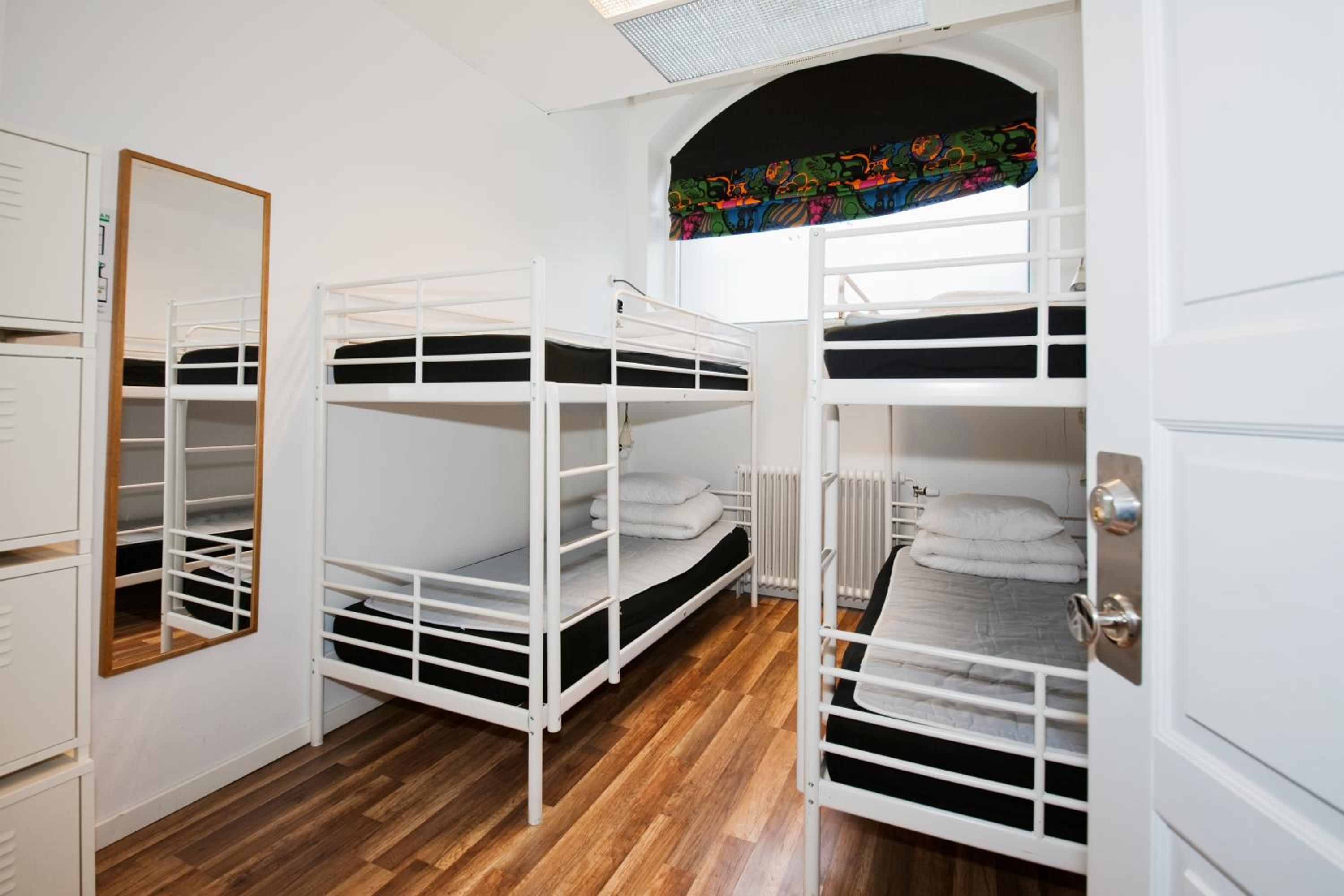 Bed in 4-Bed Dormitory Room thumbnail 5