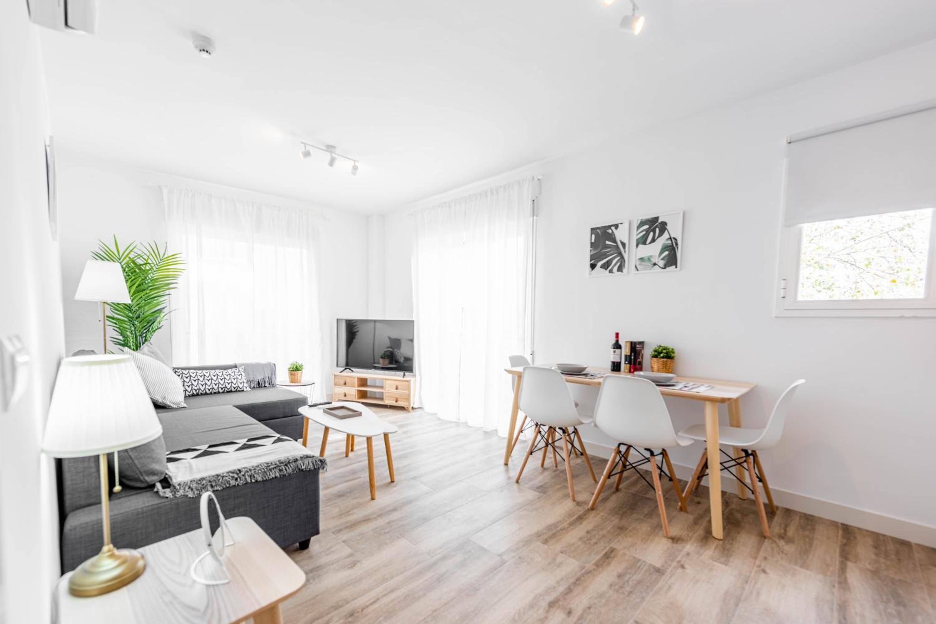 One-Bedroom Apartment - Photo 10