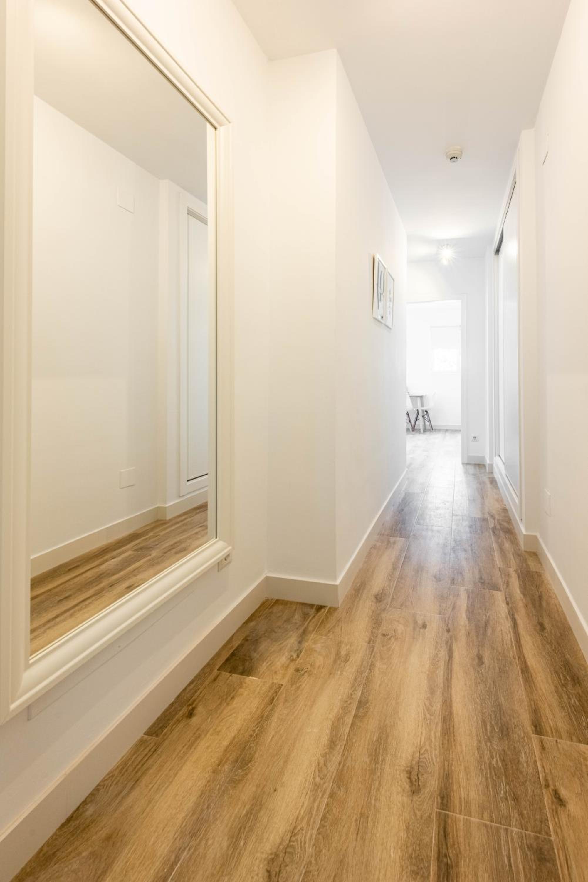 One-Bedroom Apartment - Photo 14