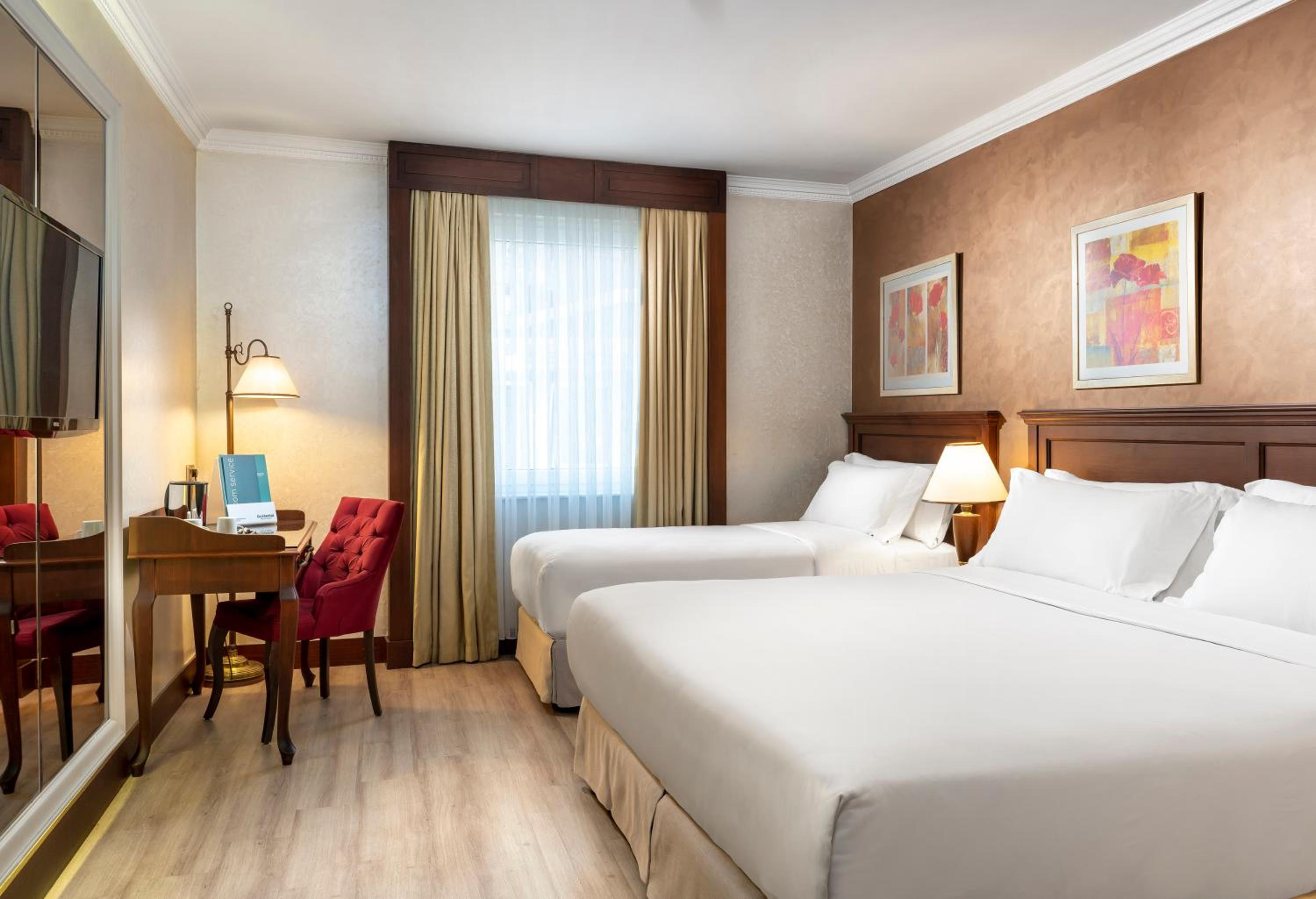 Triple Room photo 2