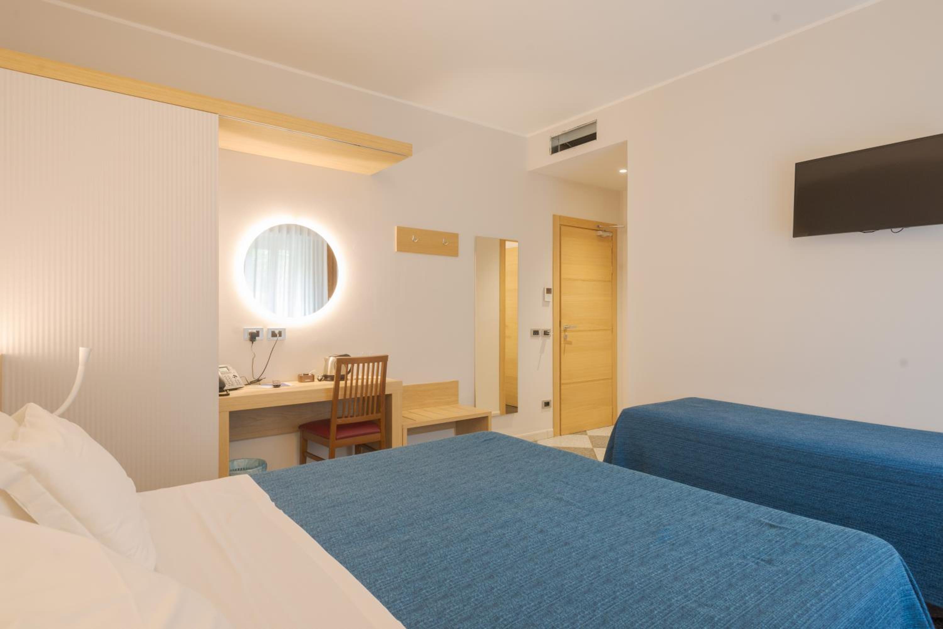 Quadruple Room with Balcony