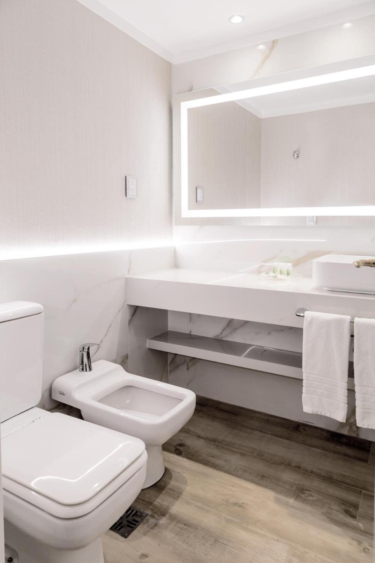 Standard Room with Two Queen Beds
