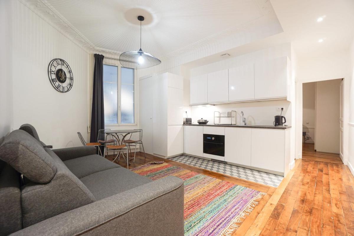 Apartment photo 1