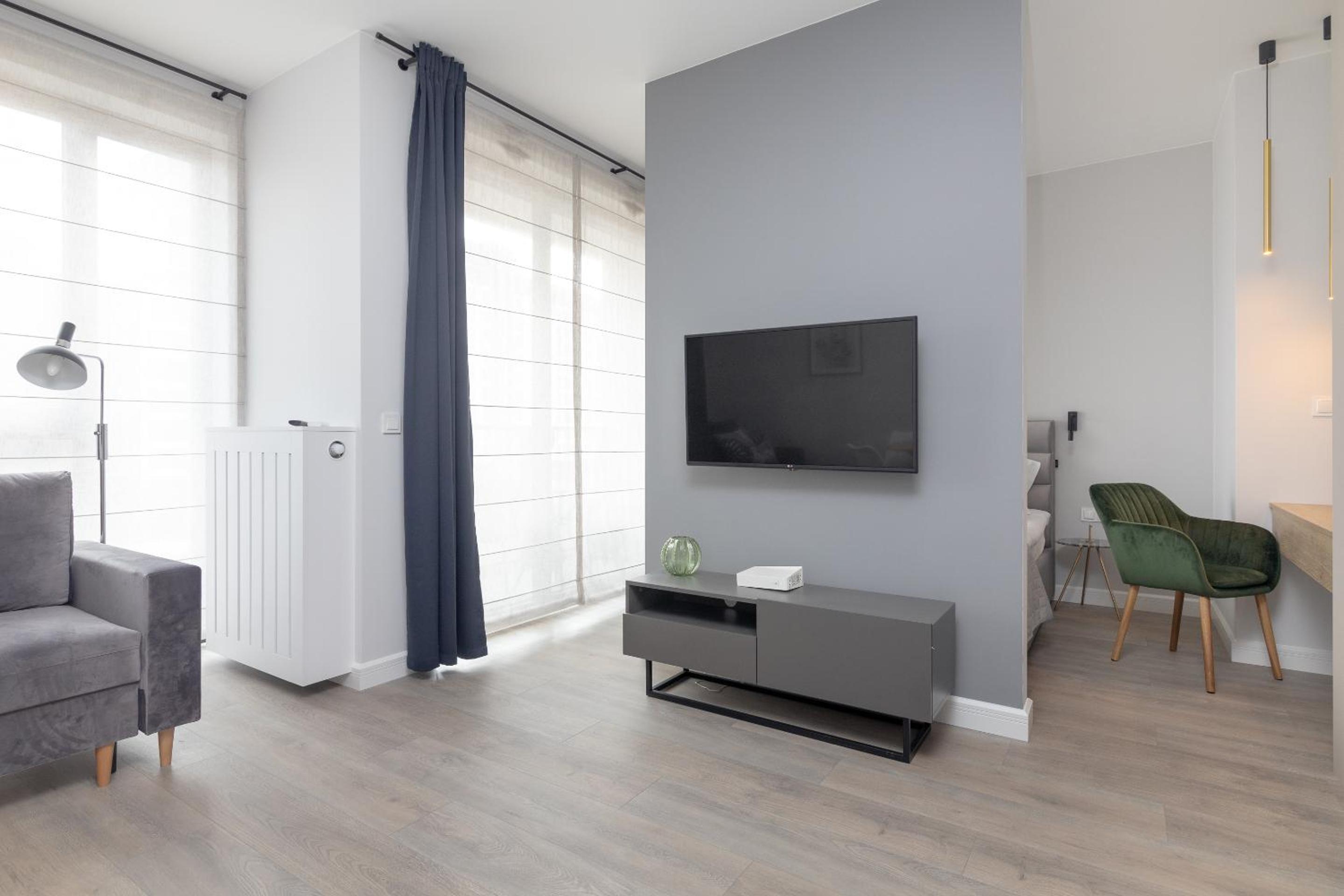 One-Bedroom Apartment - Photo 19