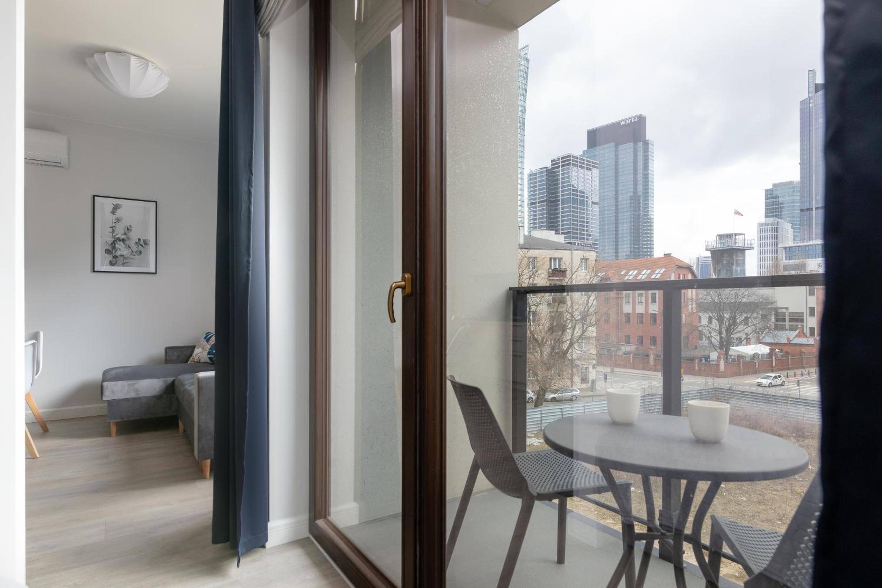 One-Bedroom Apartment - Photo 28