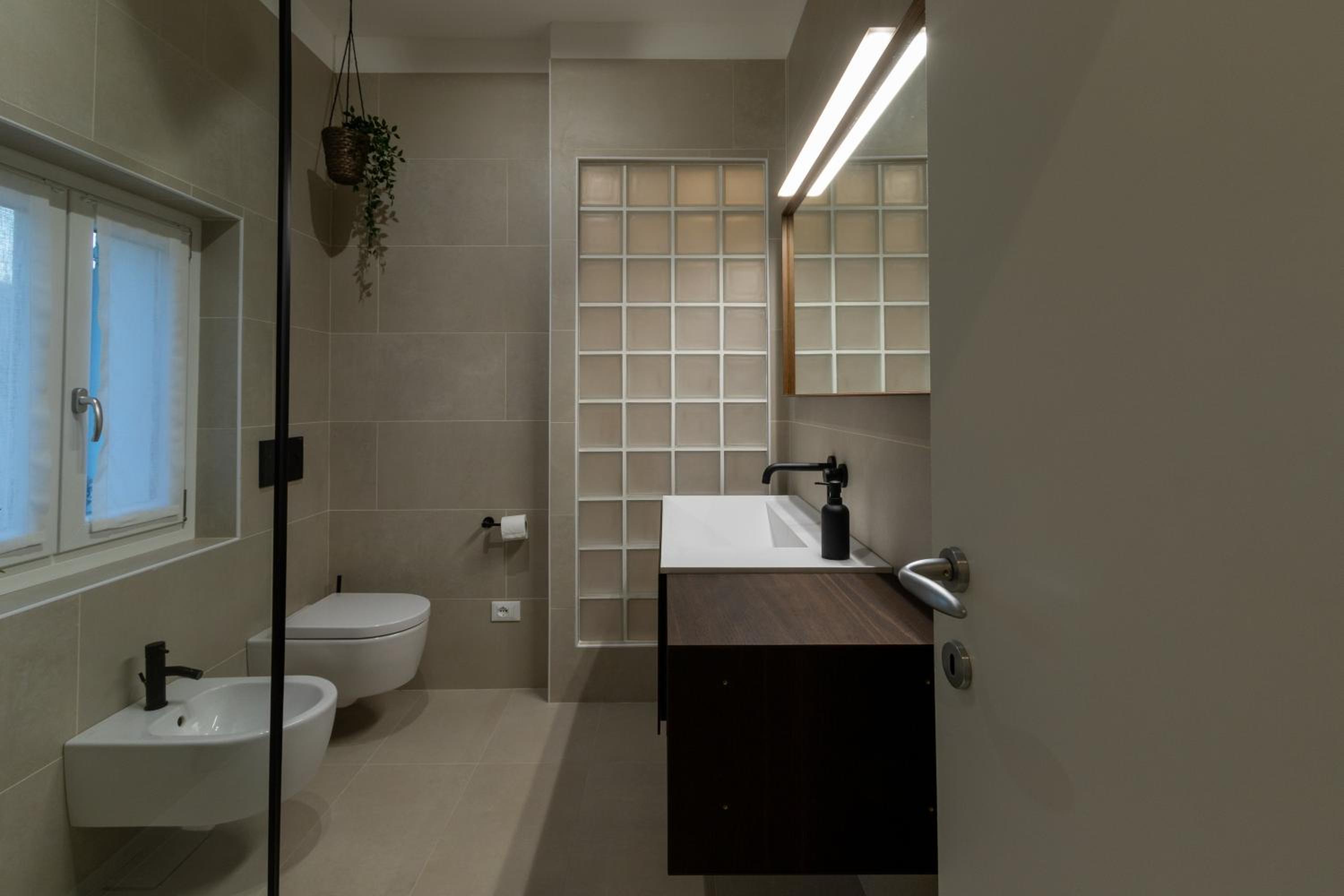 Two-Bedroom Apartment - Photo 3