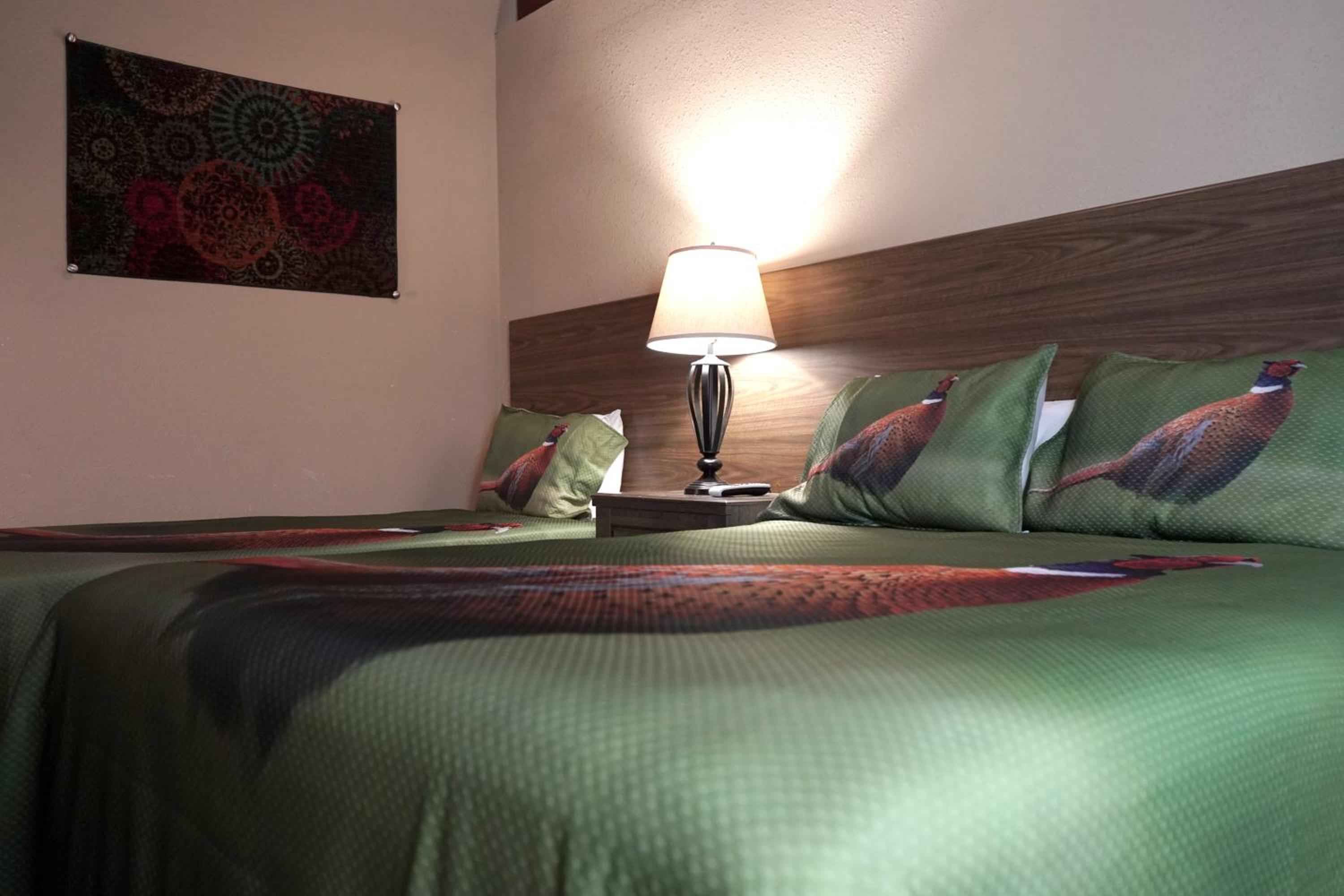 Double Room with Shared Bathroom photo 3