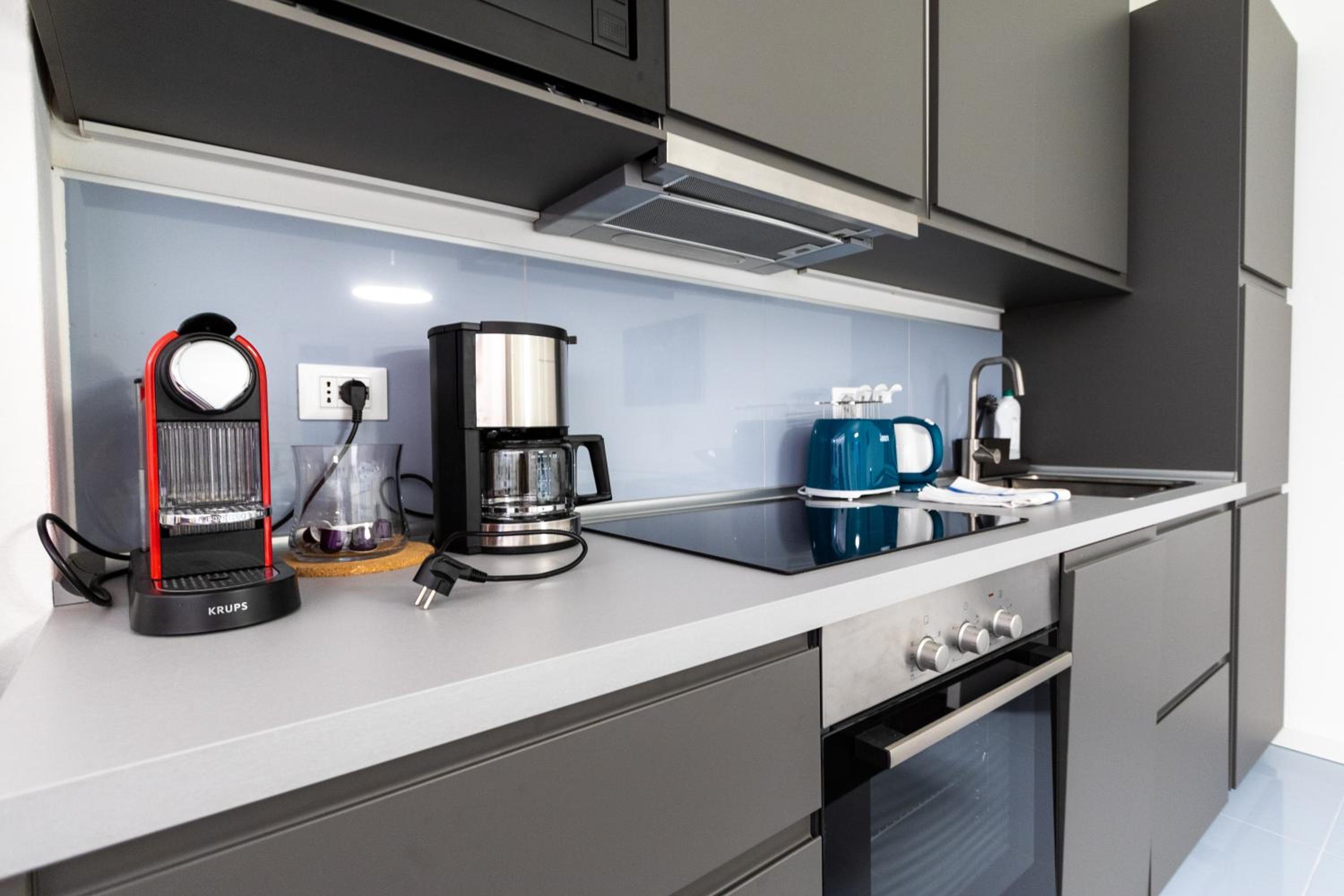Two-Bedroom Apartment - Photo 4