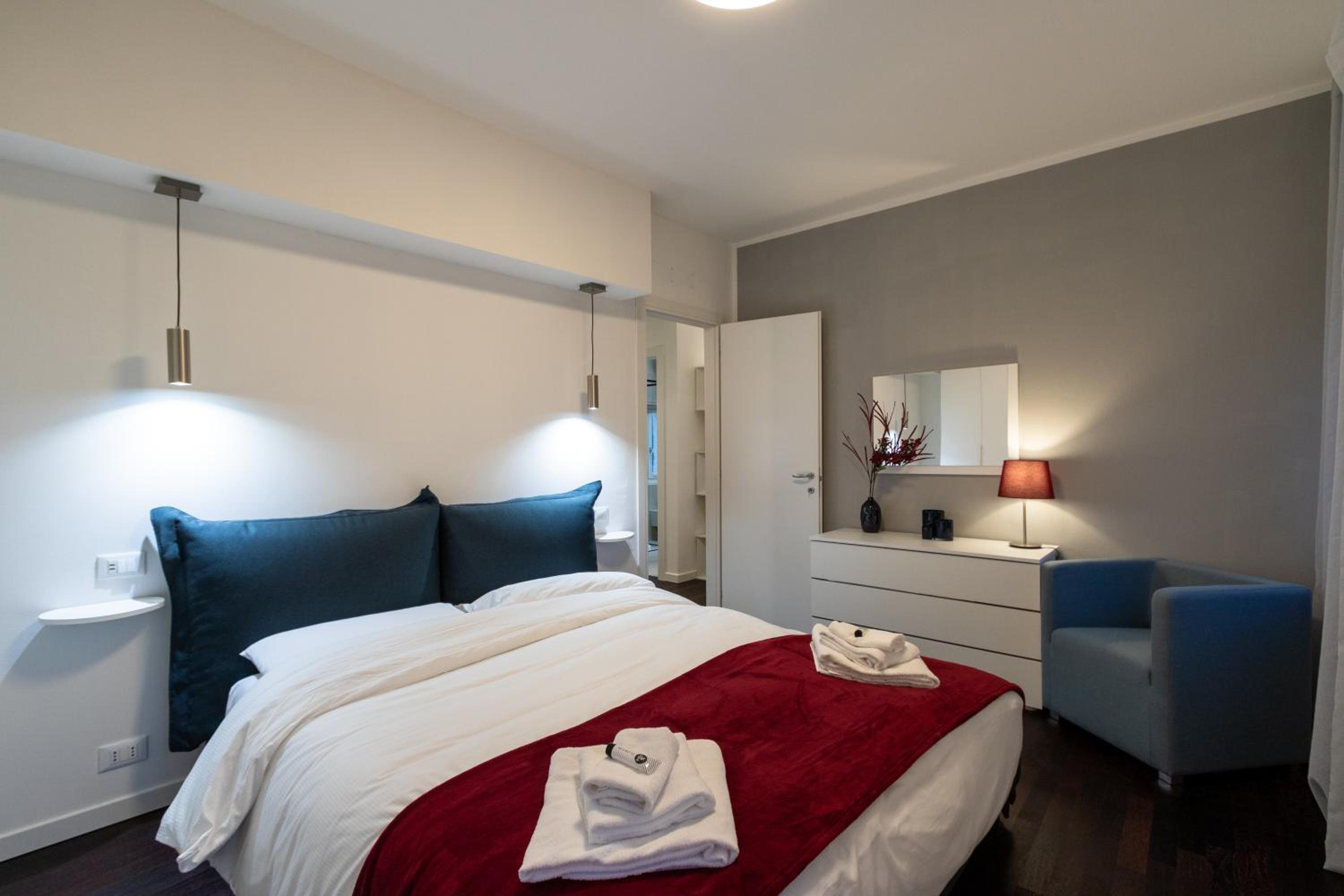 Two-Bedroom Apartment - Photo 13
