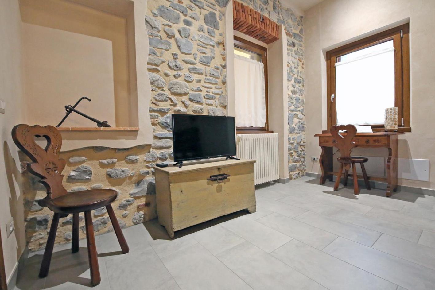 Apartment - Photo 16