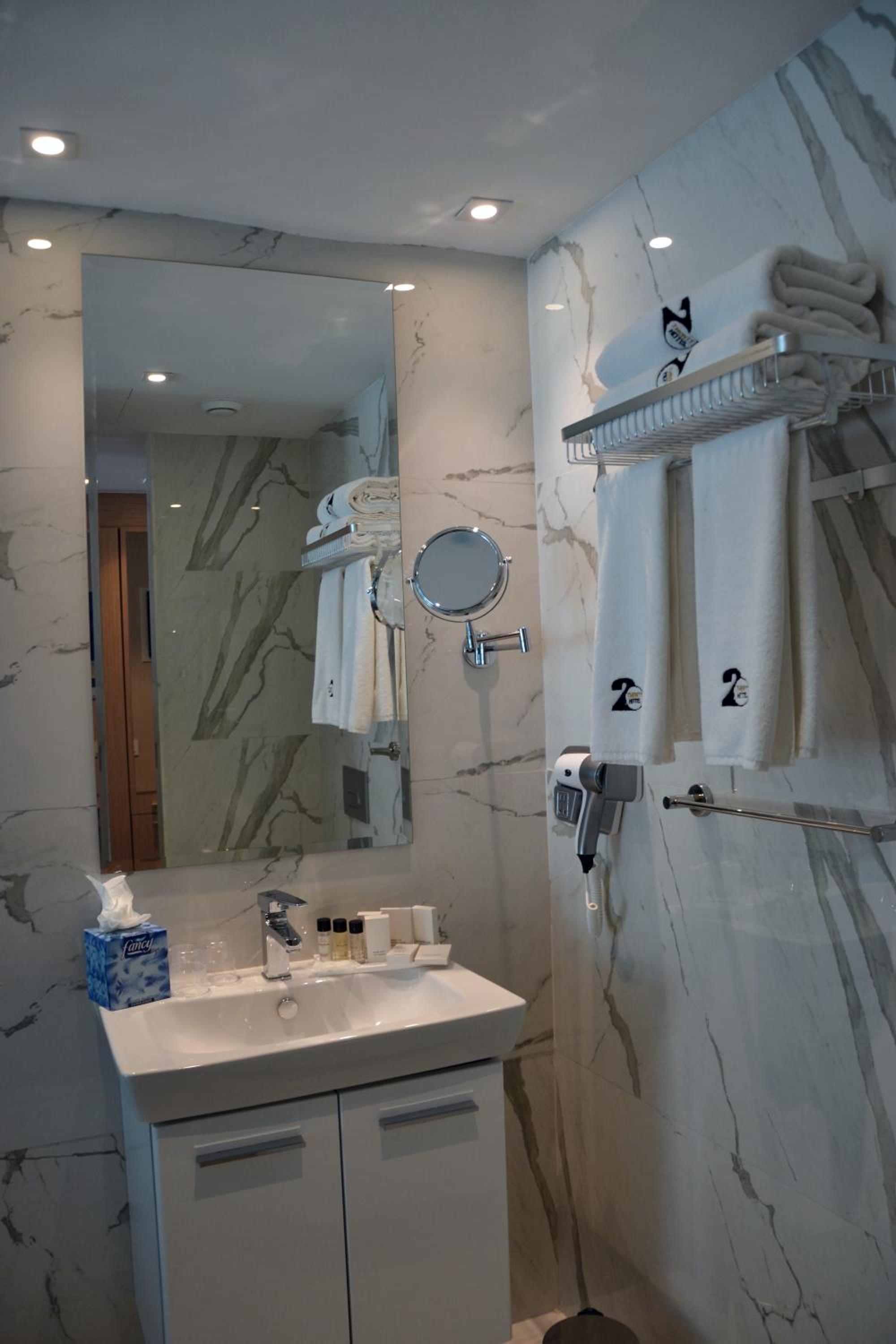 Junior Suite - Photo 2