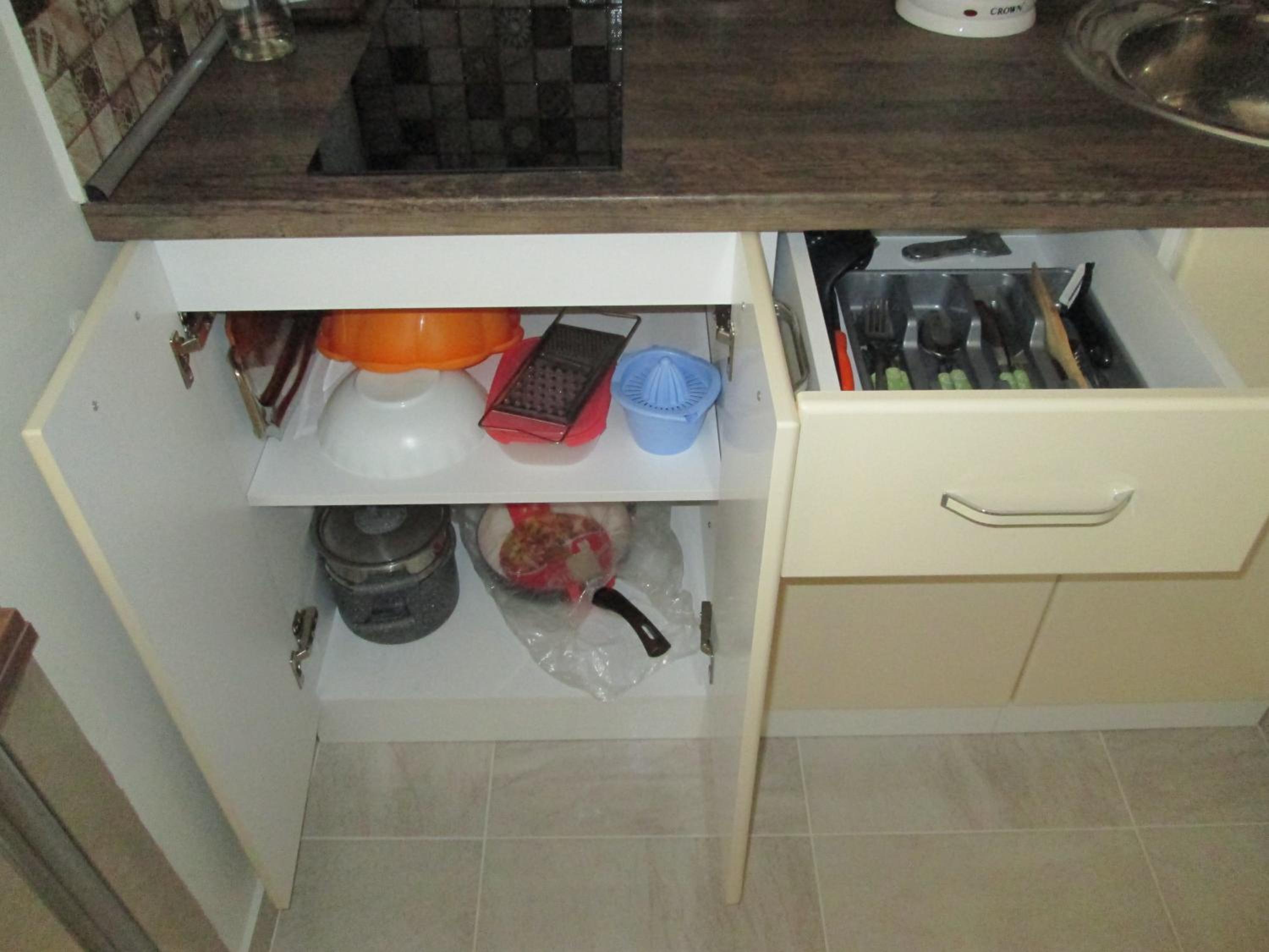 Studio Apartment - Photo 11