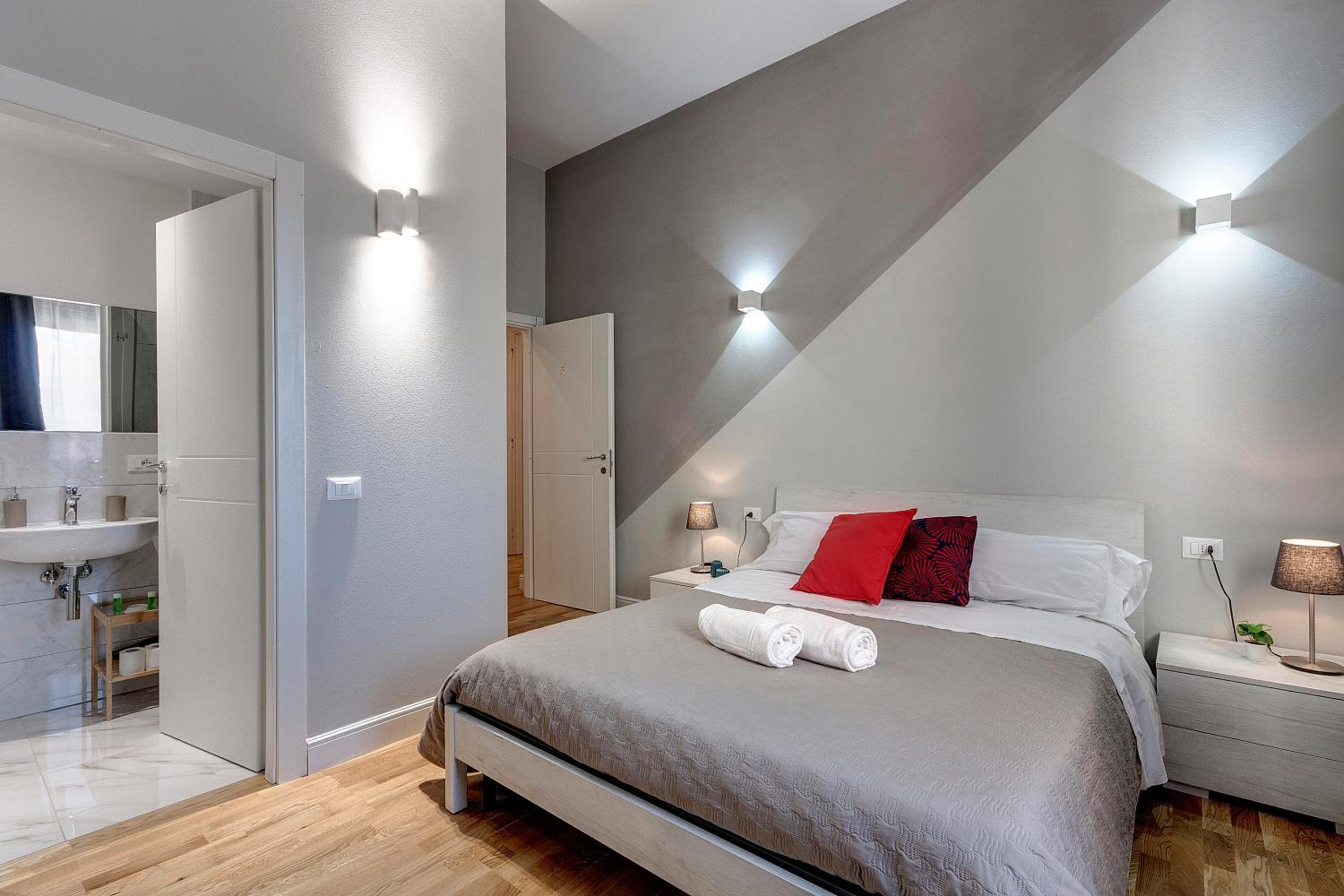Double Room with Private Bathroom photo 1