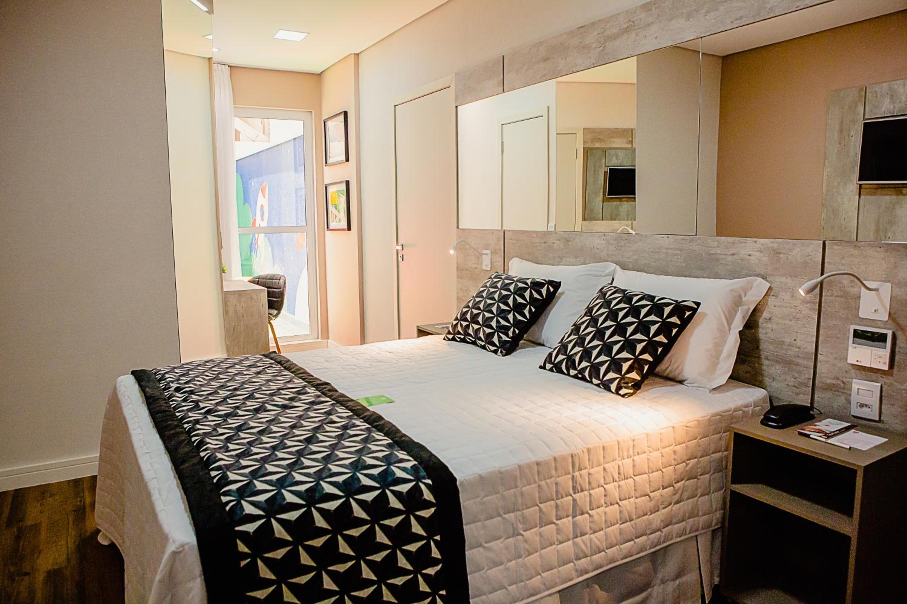 Double or Twin Room with Balcony photo 3